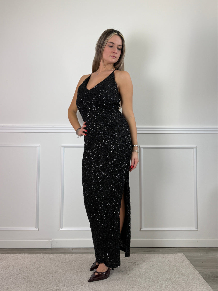 Vestito lungo con paillettes, schiena scoperta e scollo a V