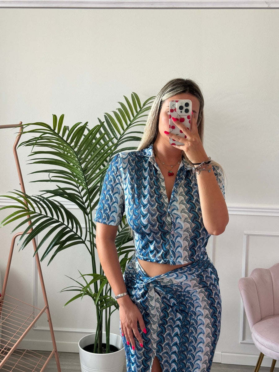 Camicia corta con fantasia etnica