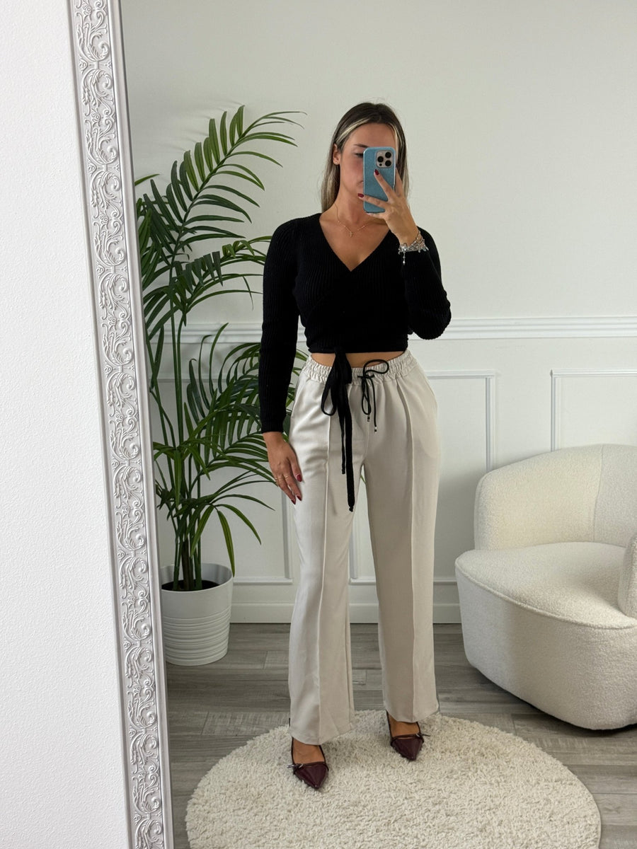 Pantaloni a palazzo con vita elasticizzata