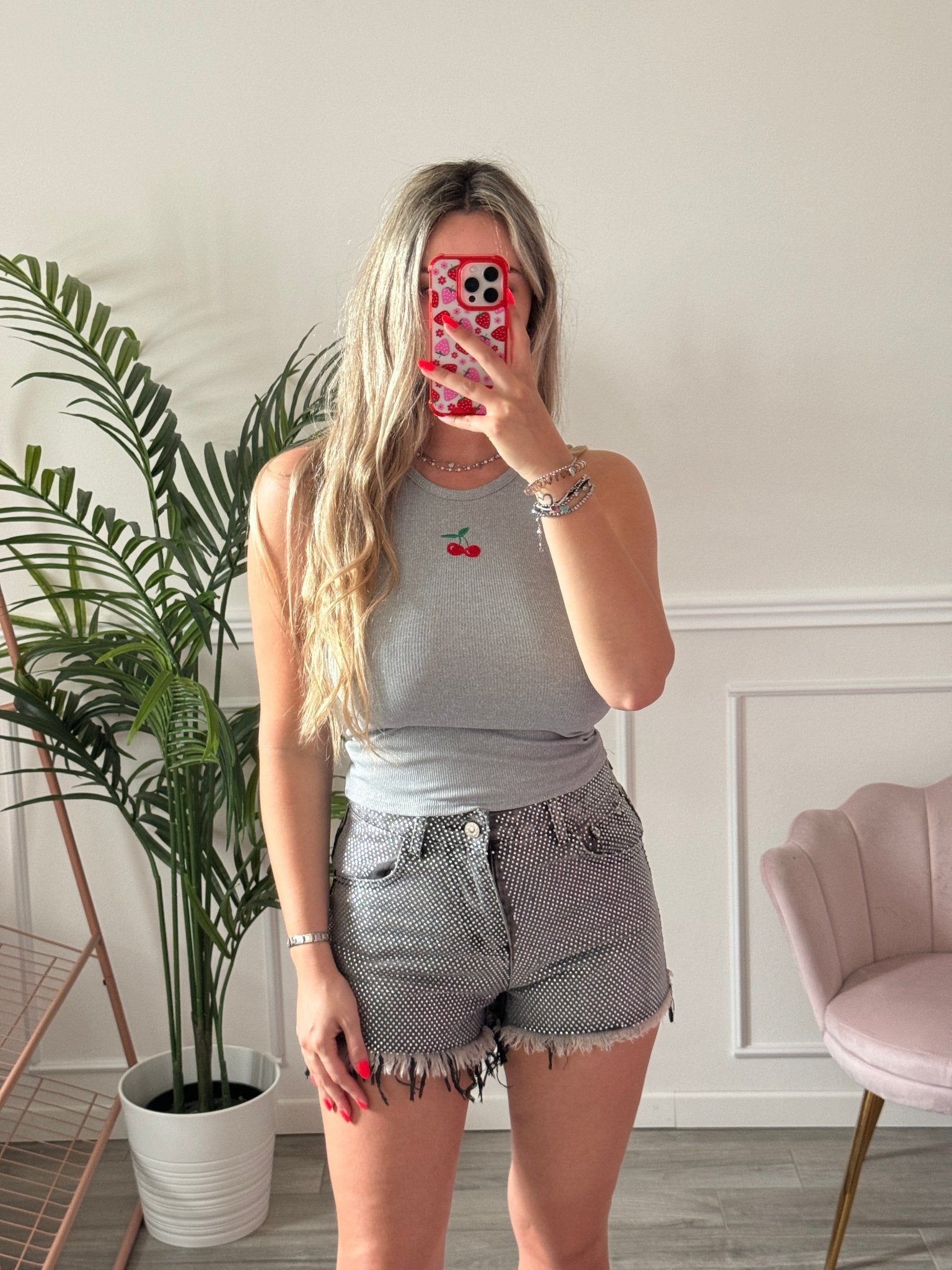 Top corto a costine con ciliegie ricamate - Follie by Alice