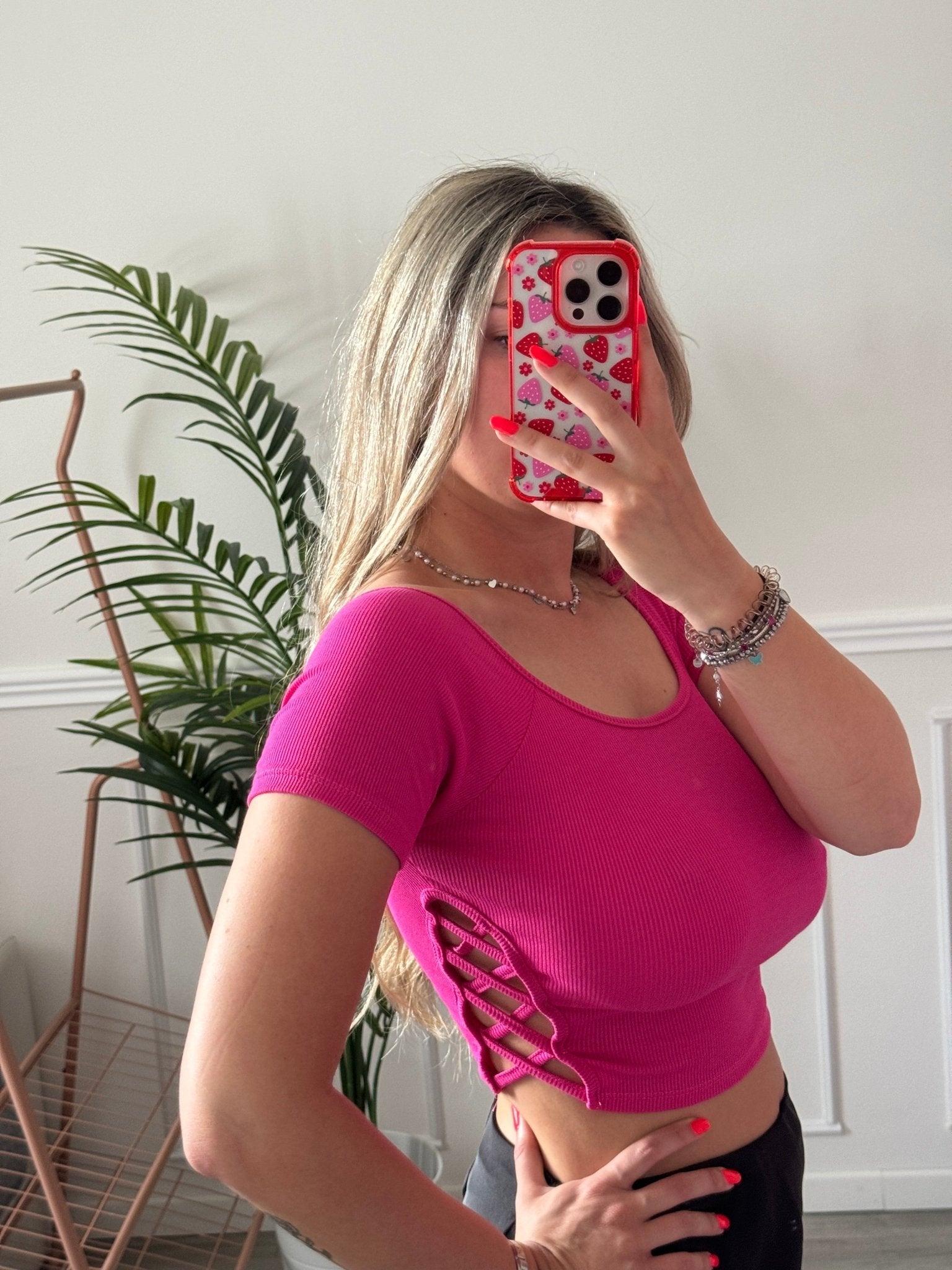 Top corto a costine con laccetti sui fianchi - Follie by Alice