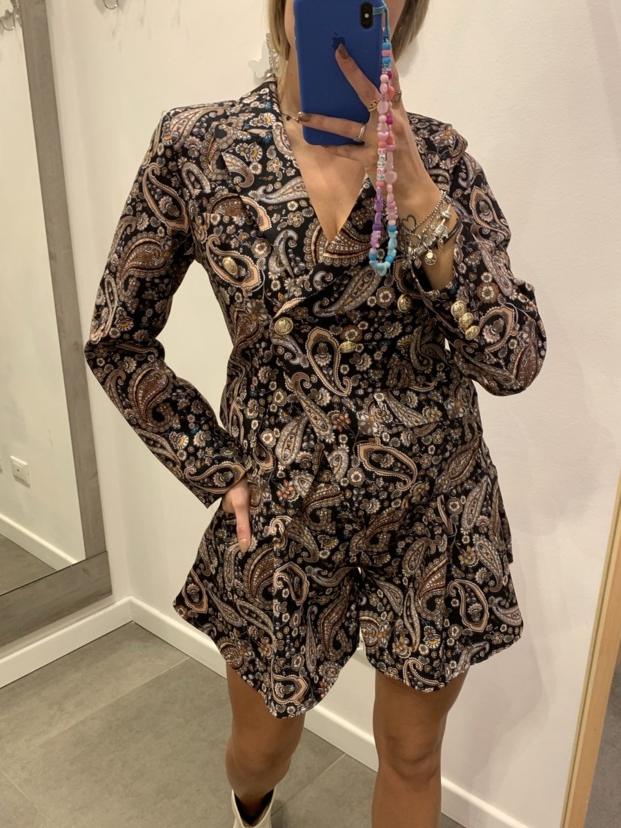 Giacca nera doppiopetto con fantasia