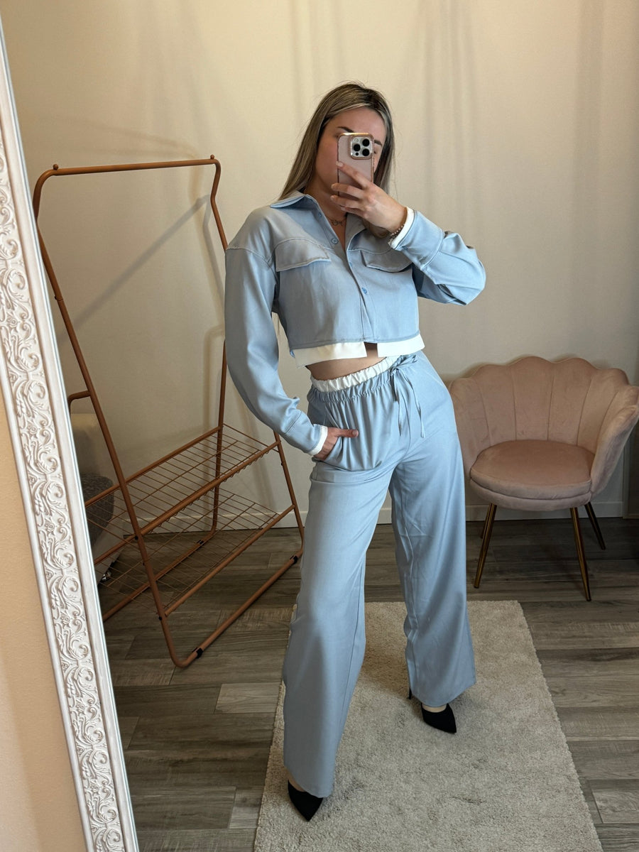 Pantaloni a palazzo con fascia a contrasto