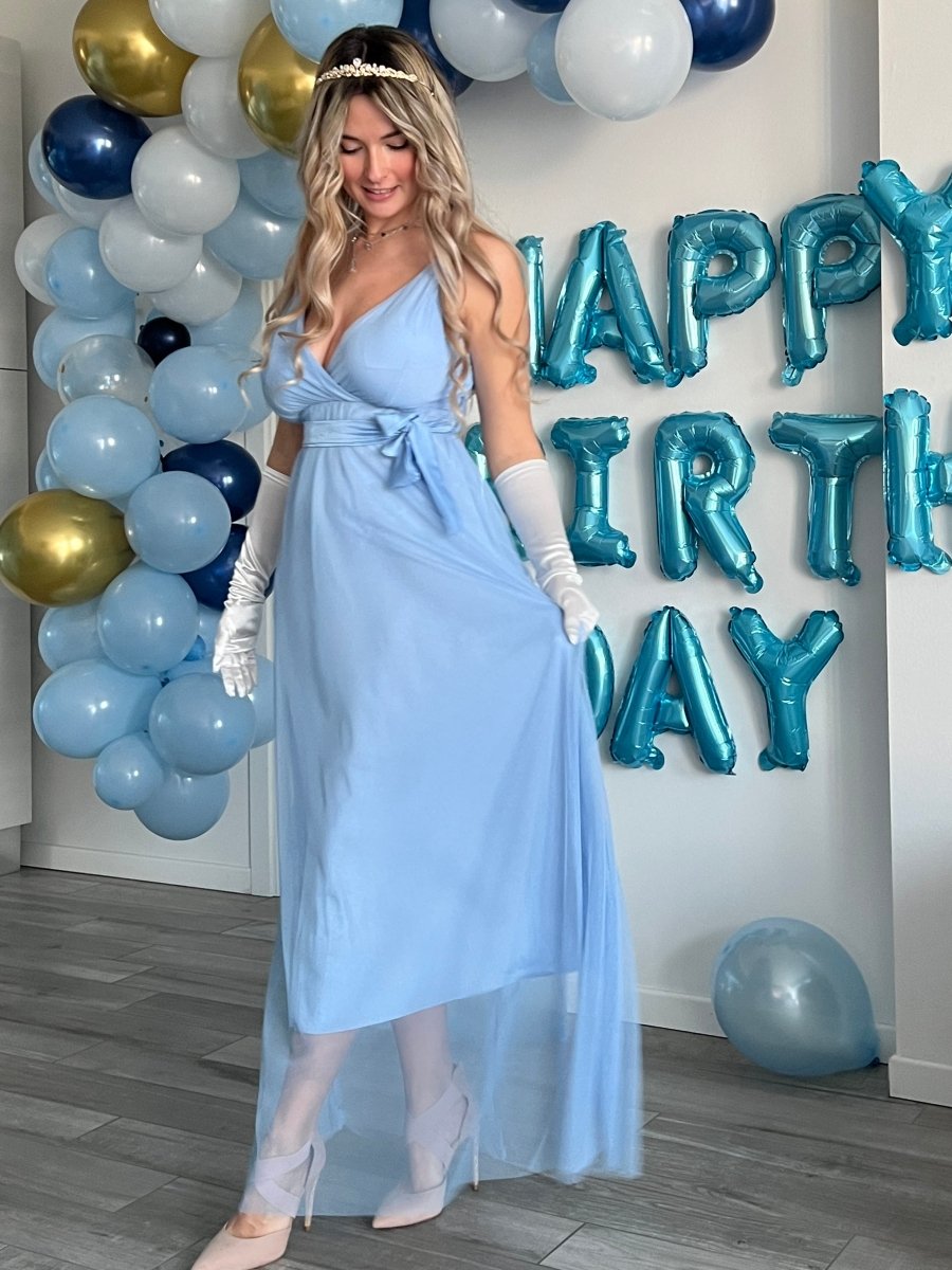 Vestito lungo azzurro in tulle