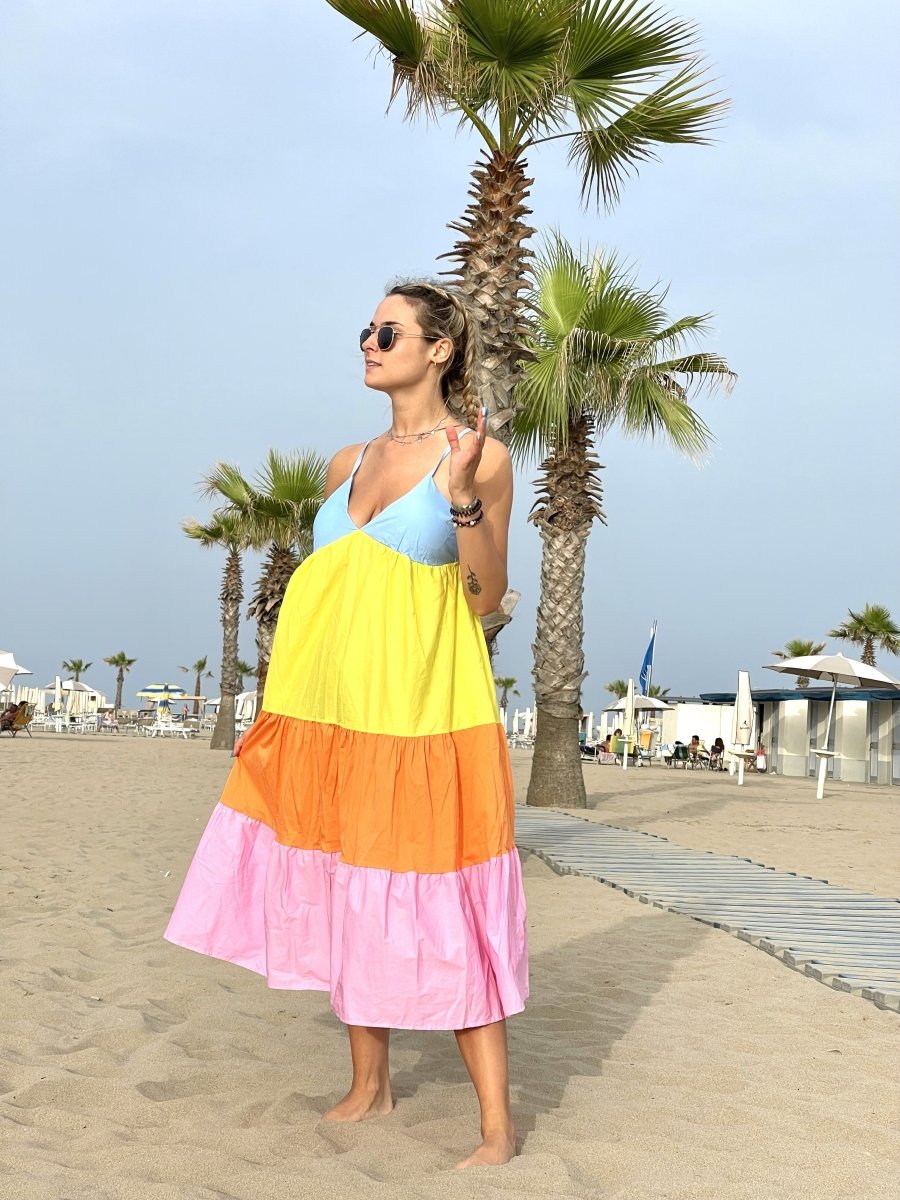 Vestito multicolor azzurro, giallo, arancione e rosa