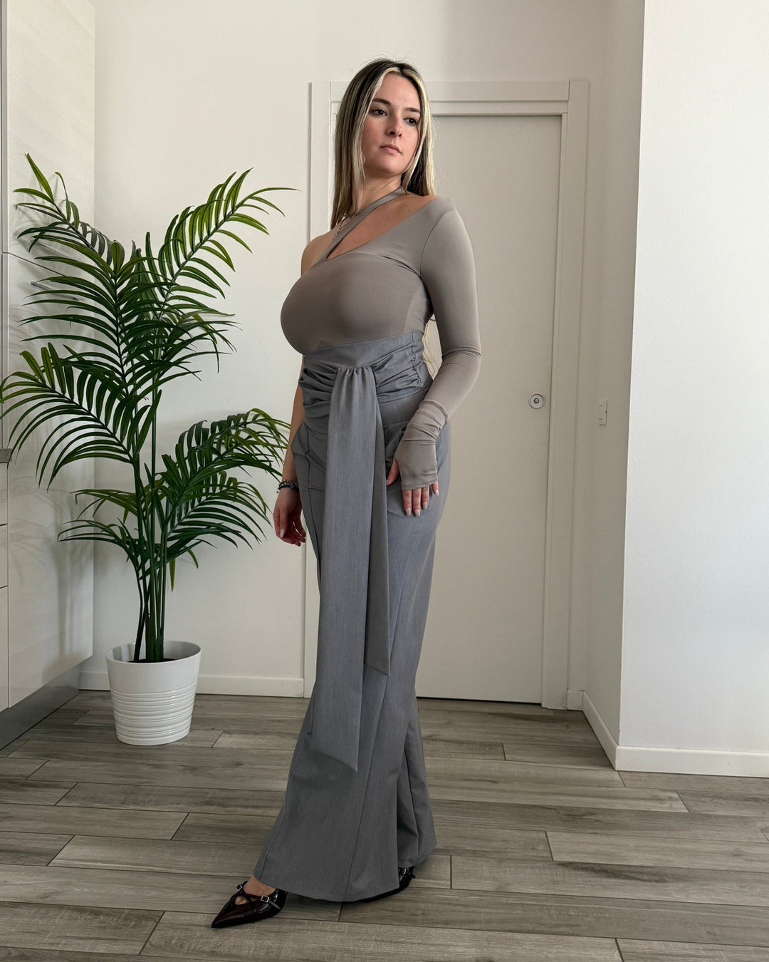 Abbigliamento Grigio da Donna – Follie by Alice
