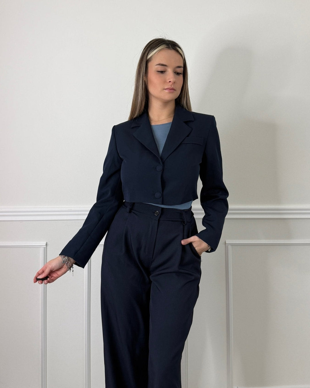 Abbigliamento Donna da Ufficio – Follie by Alice