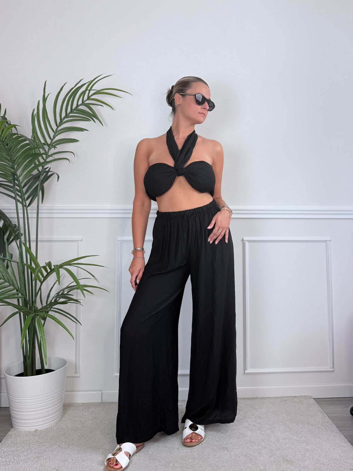 Set effetto lino con top halter e pantaloni palazzo KENYA