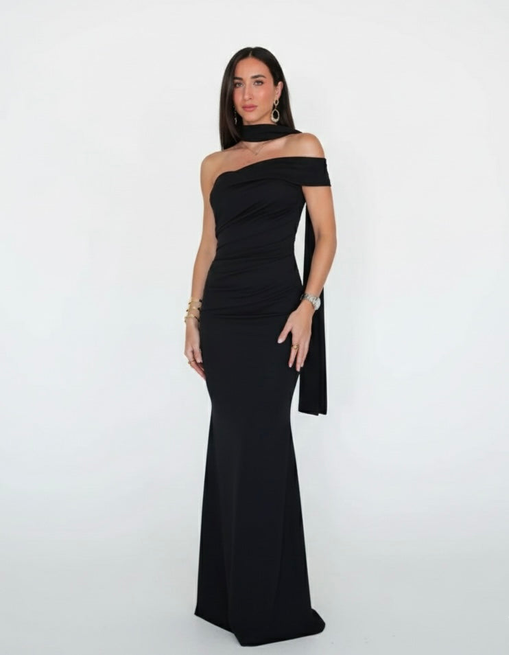 Vestito lungo monospalla a fascia con fusciacca choker