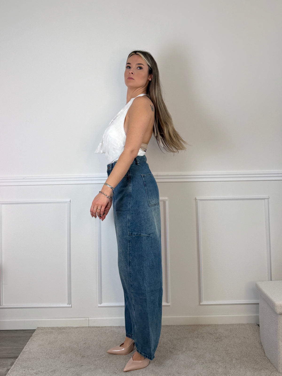 Body in pizzo con scollo a cappuccio MIDNIGHT