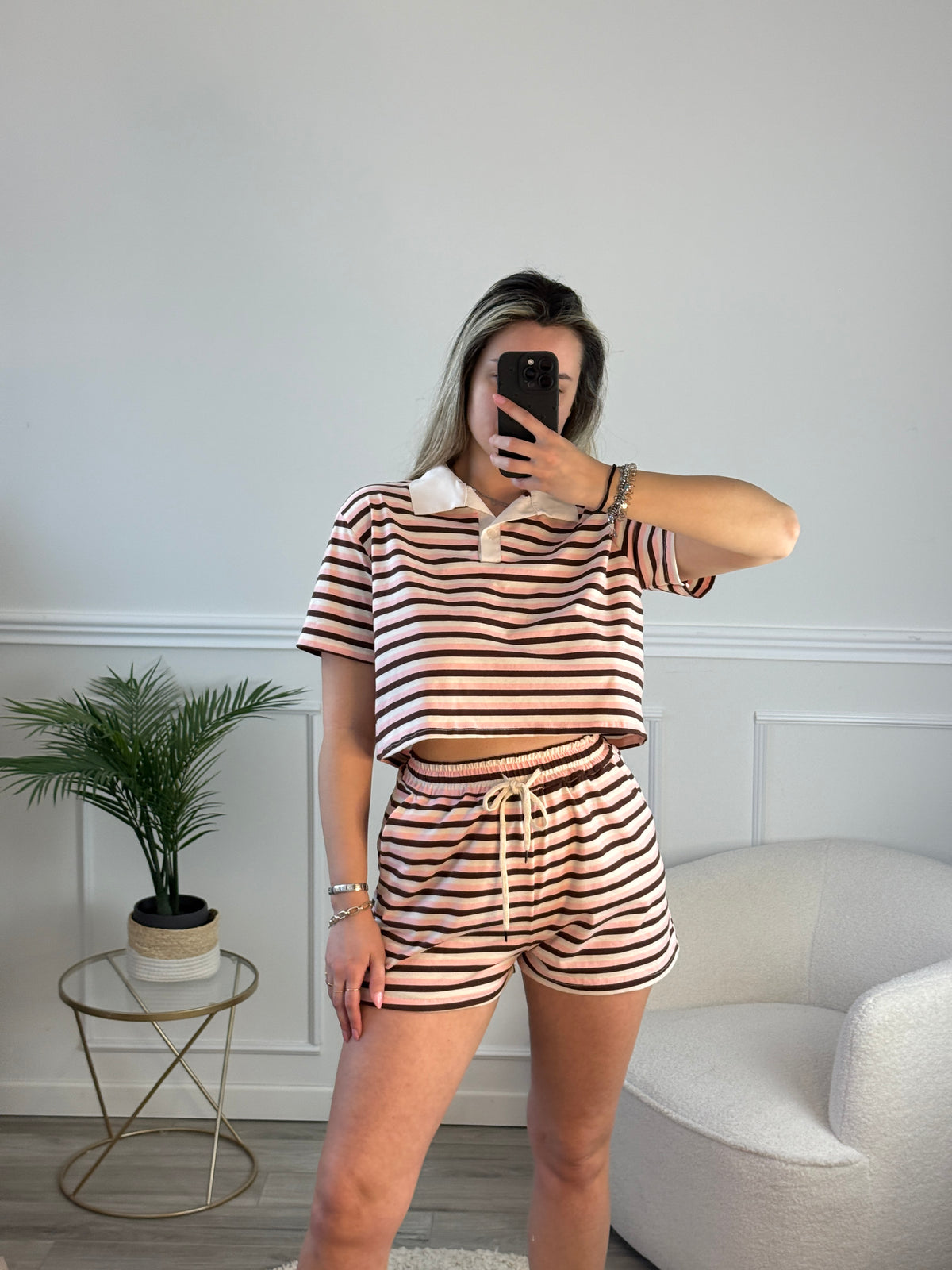 Polo cropped a righe con colletto a contrasto - Follie by Alice Immagine principale del prodotto