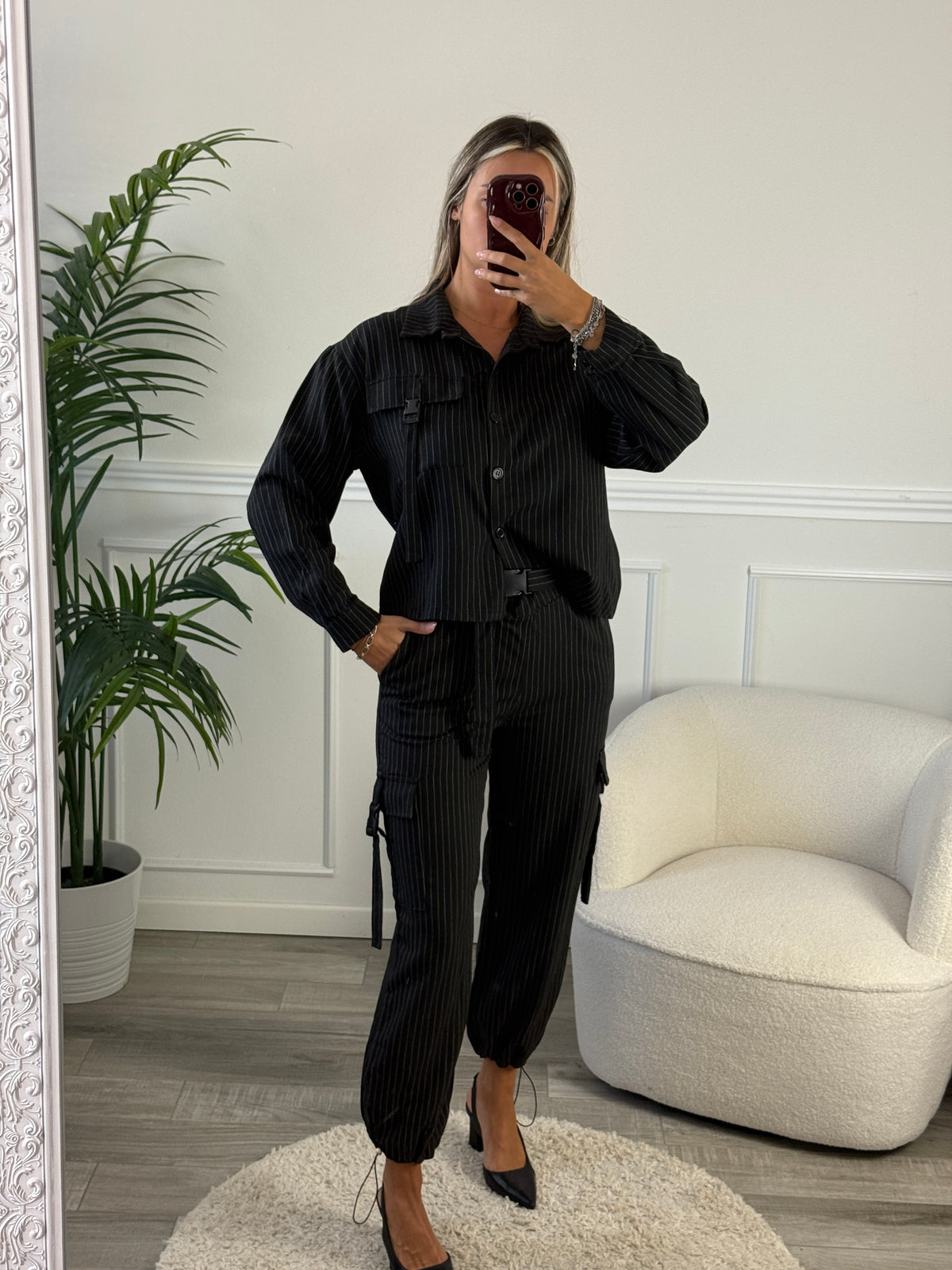 Camicia a righe effetto gessato con tasca Immagine principale del prodotto