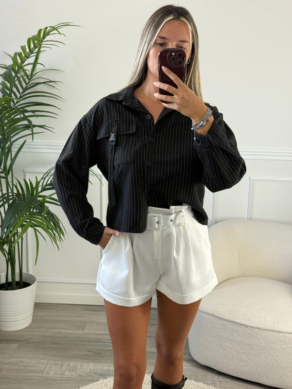 Camicia a righe effetto gessato con tasca