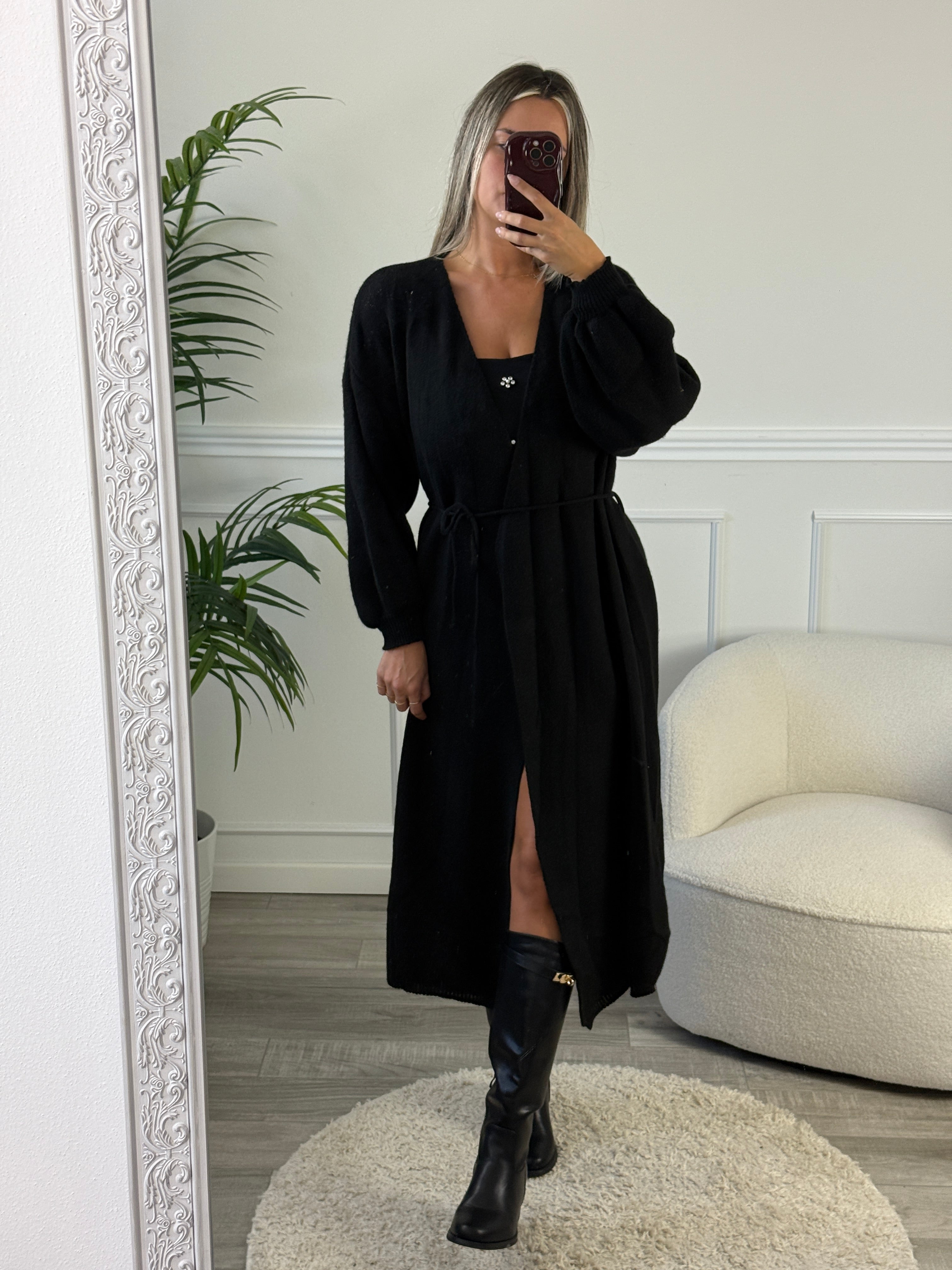 Cardigan oversize in maglia con laccetto e maniche a palloncino