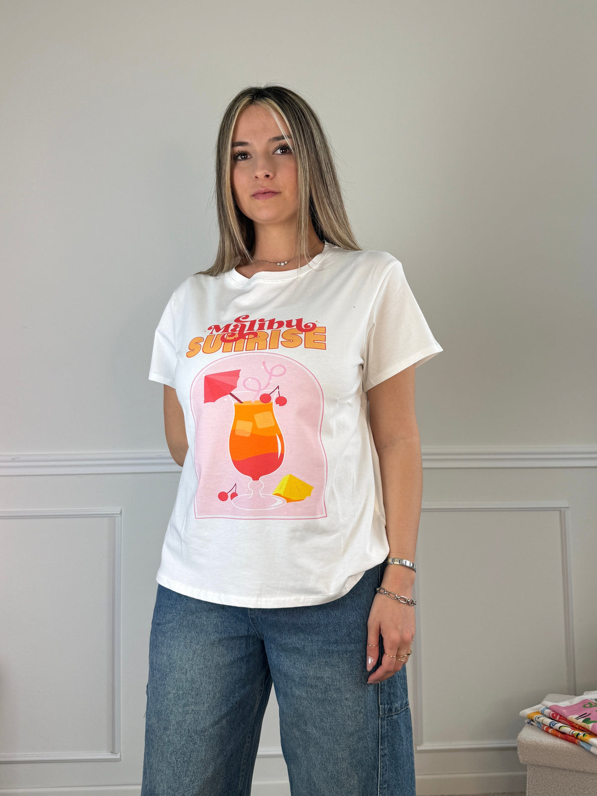 T-shirt con stampa MALIBU SUNRISE - Follie by Alice