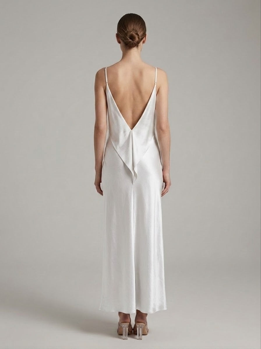 Vestito lungo in raso con schiena scoperta a V CASCADE - Follie by Alice Immagine principale del prodotto