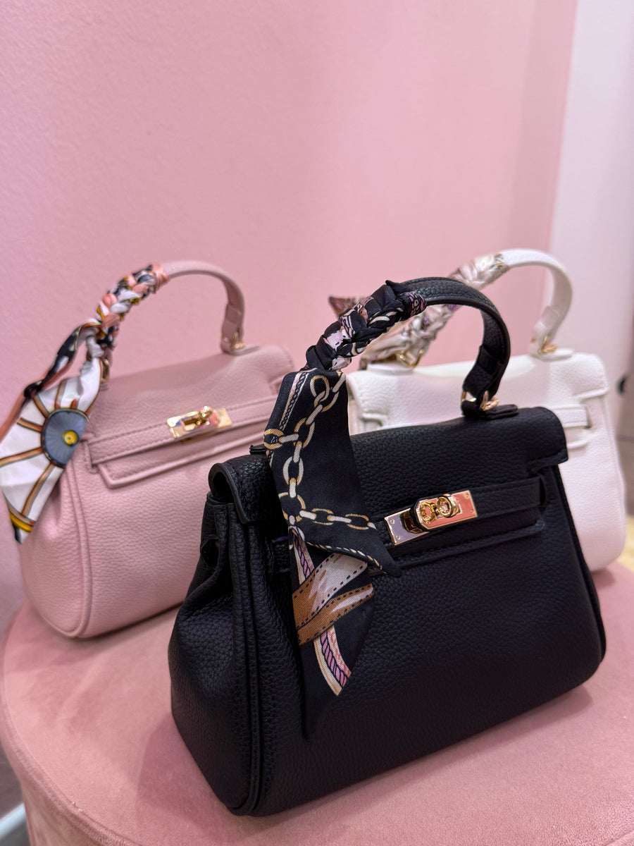 Borsa a mano con fermaglio a lucchetto