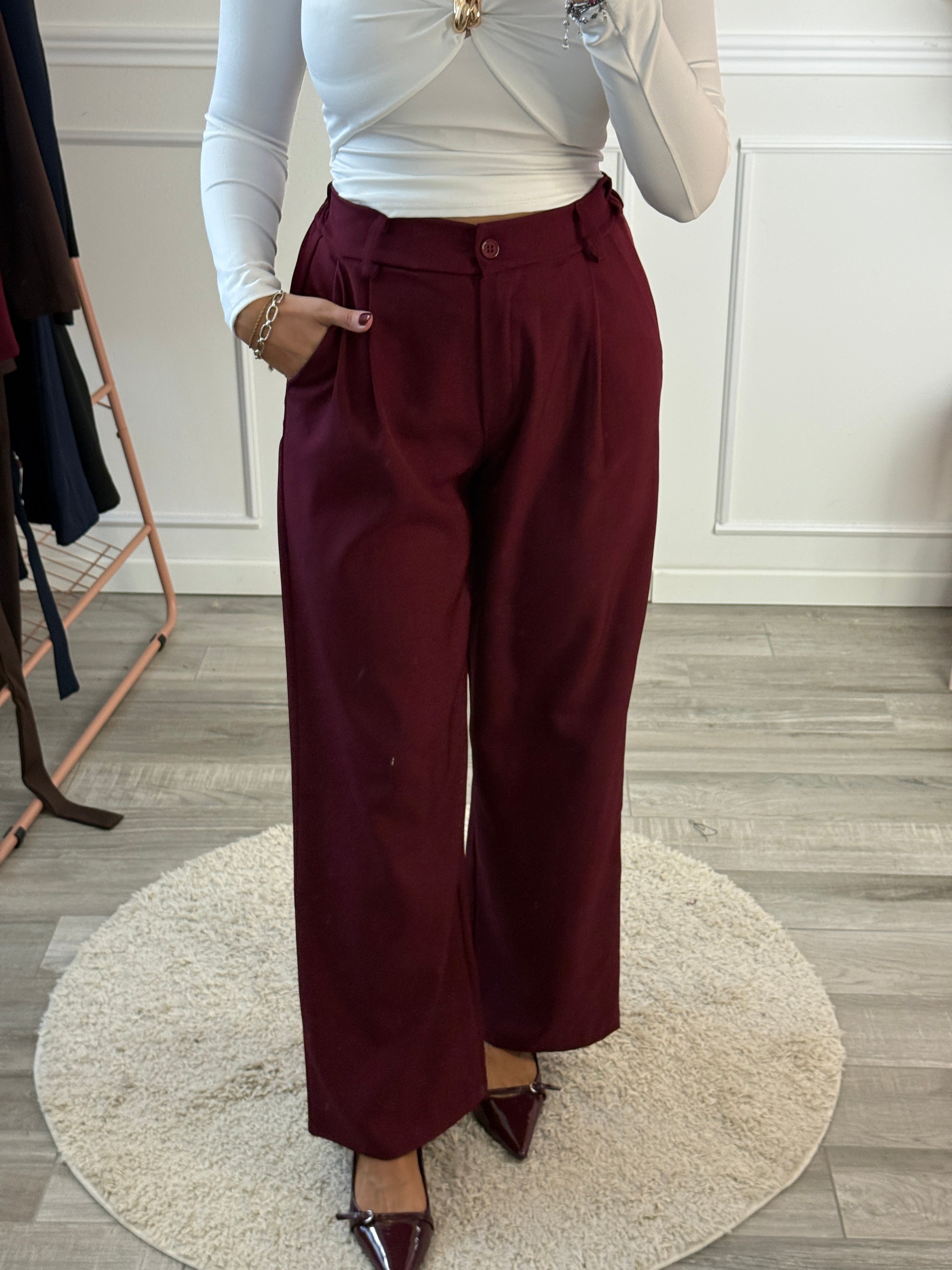 Pantaloni oversize da completo