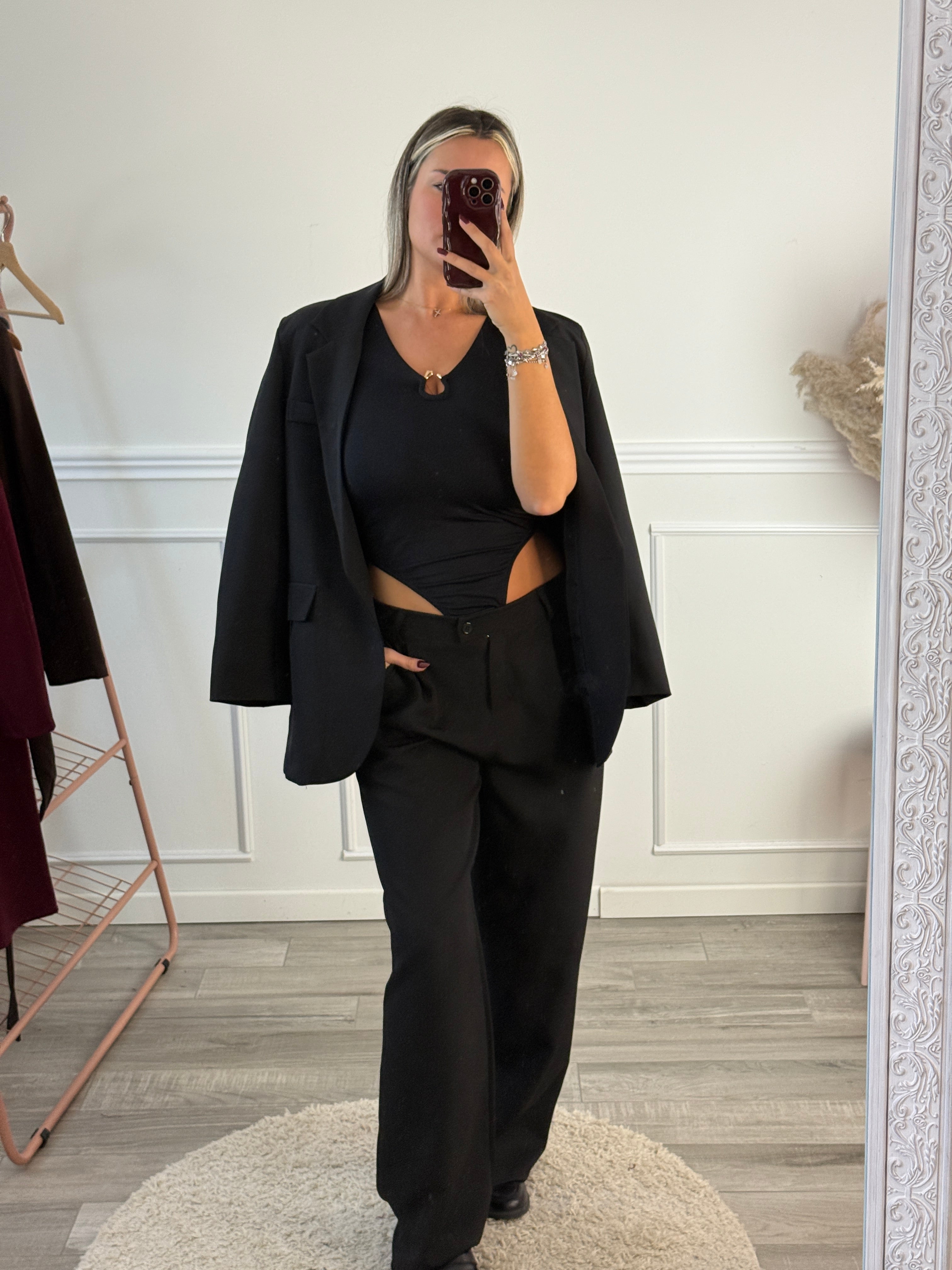 Pantaloni oversize da completo