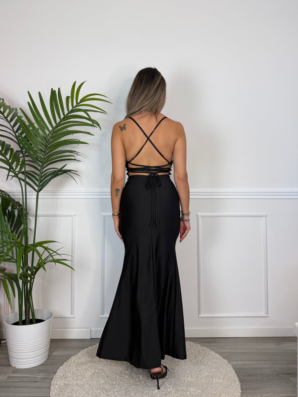 Vestito lungo in raso con corpetto paillettes MARLENE - Follie by Alice