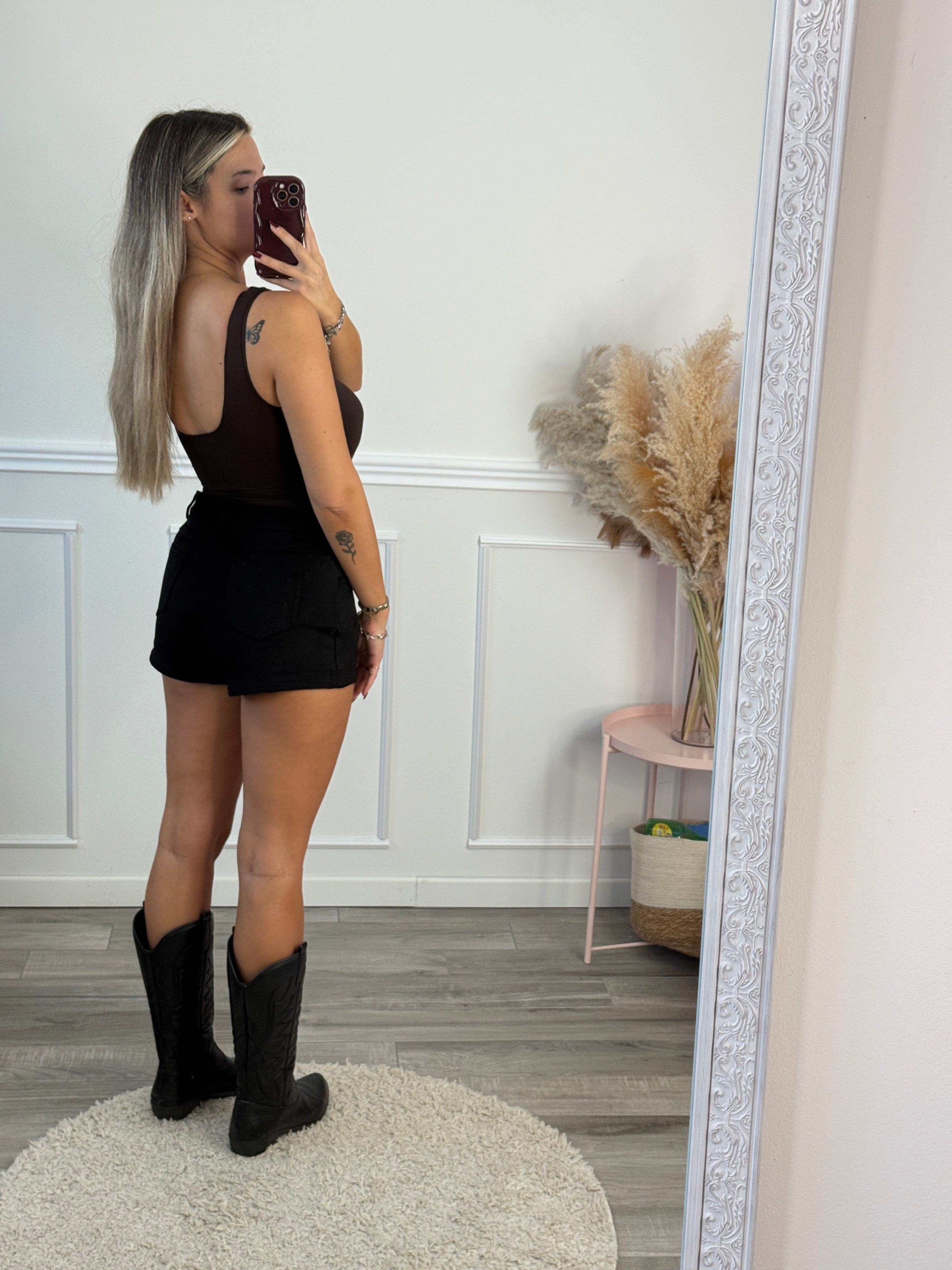 Pantaloncini shorts in suede