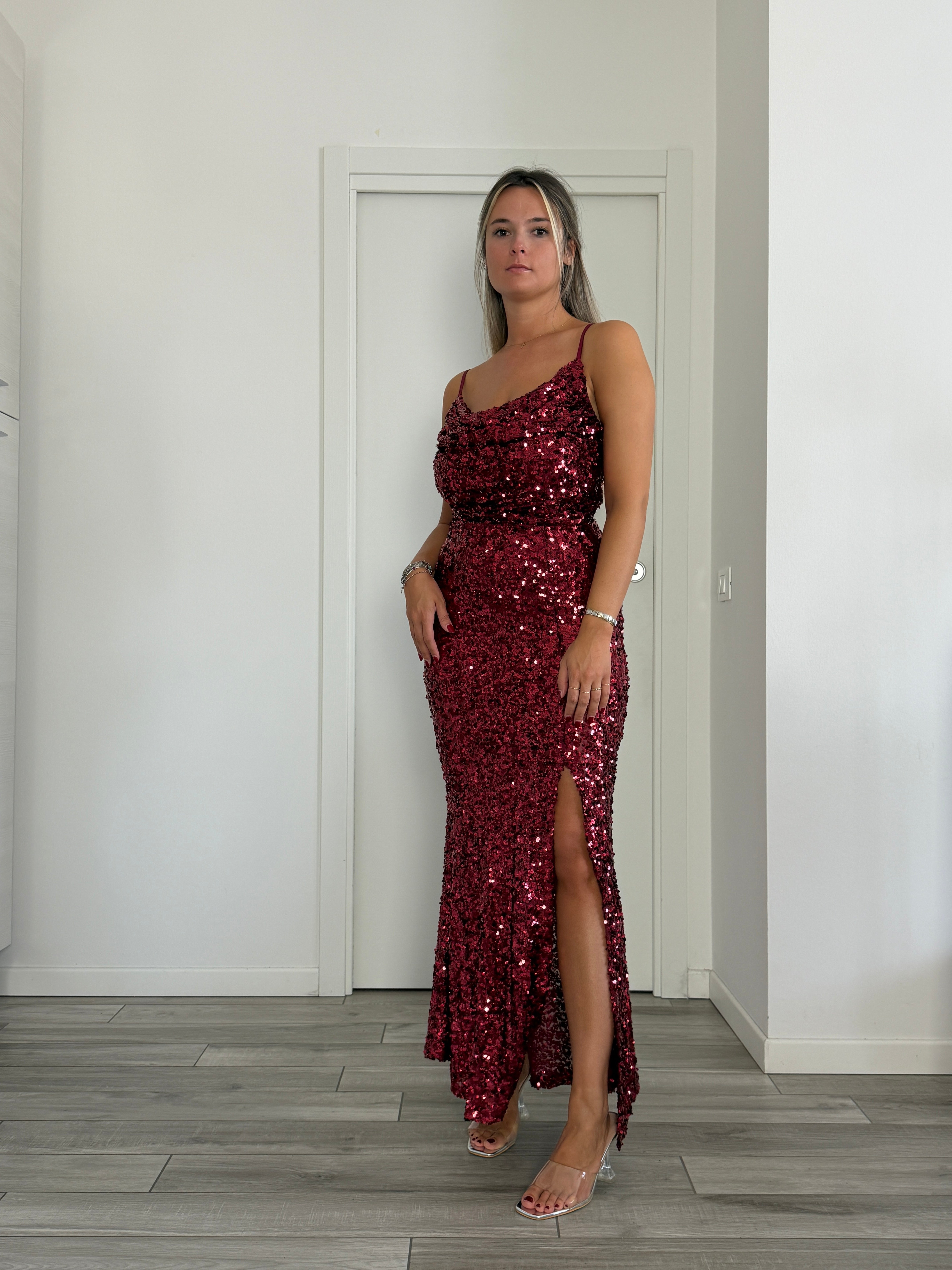 Tubino lungo gioiello con paillettes e spacco