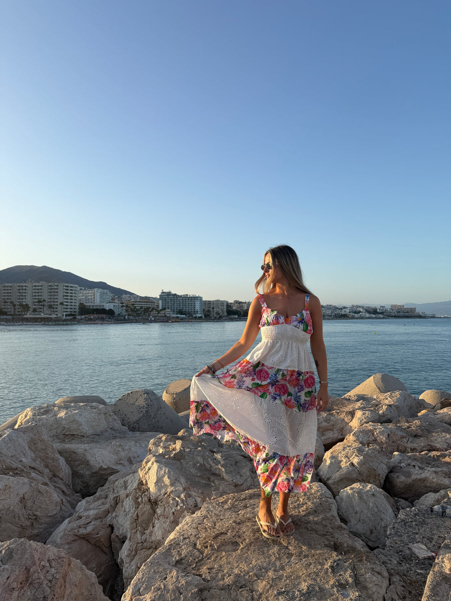 Vestito lungo sangallo con gonna a balze e stampa floreale – alternate
