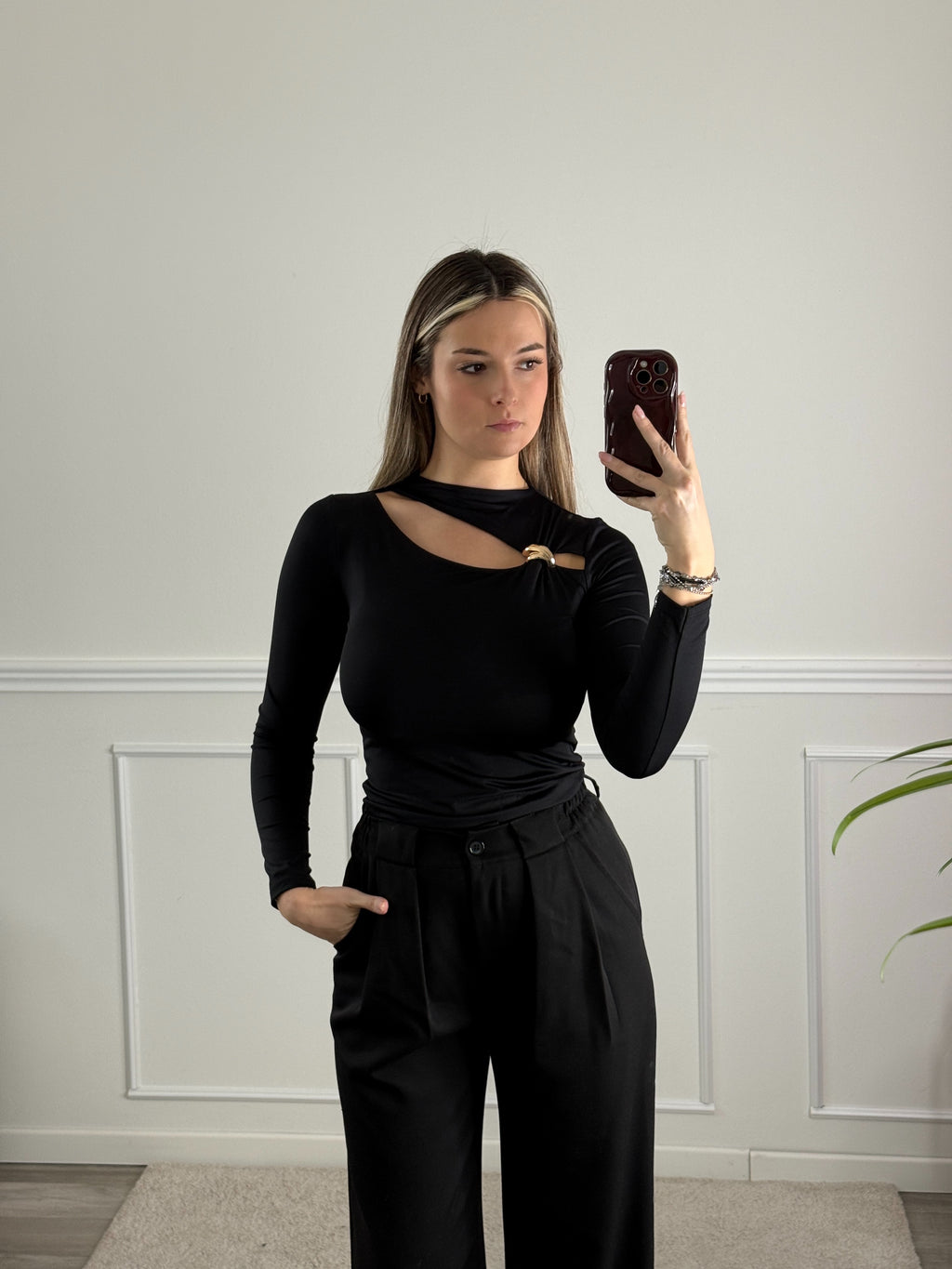 Maglia cut-out black
