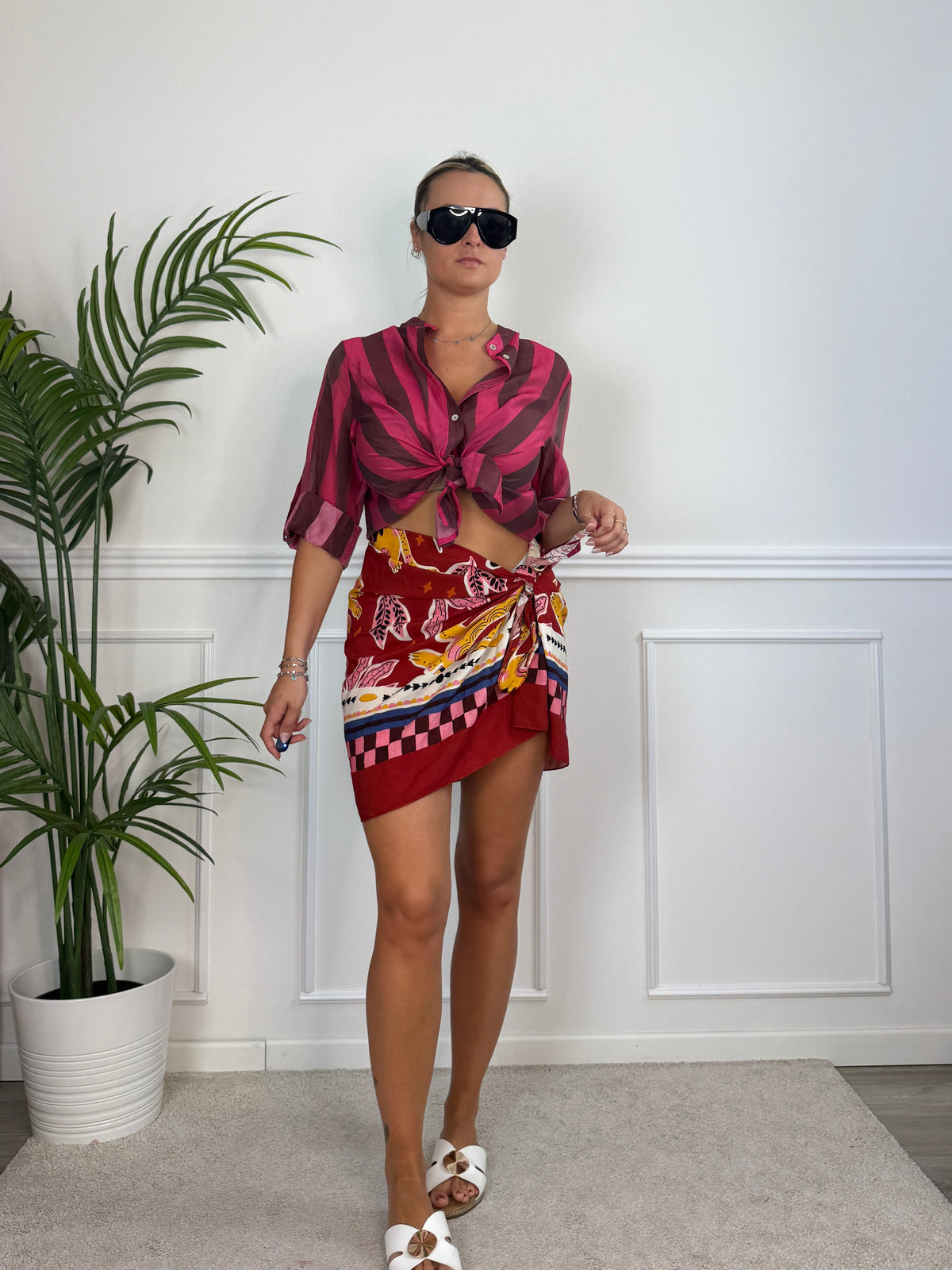 Pareo gonna bordeaux con tigri e foglie tropicali ISLA
