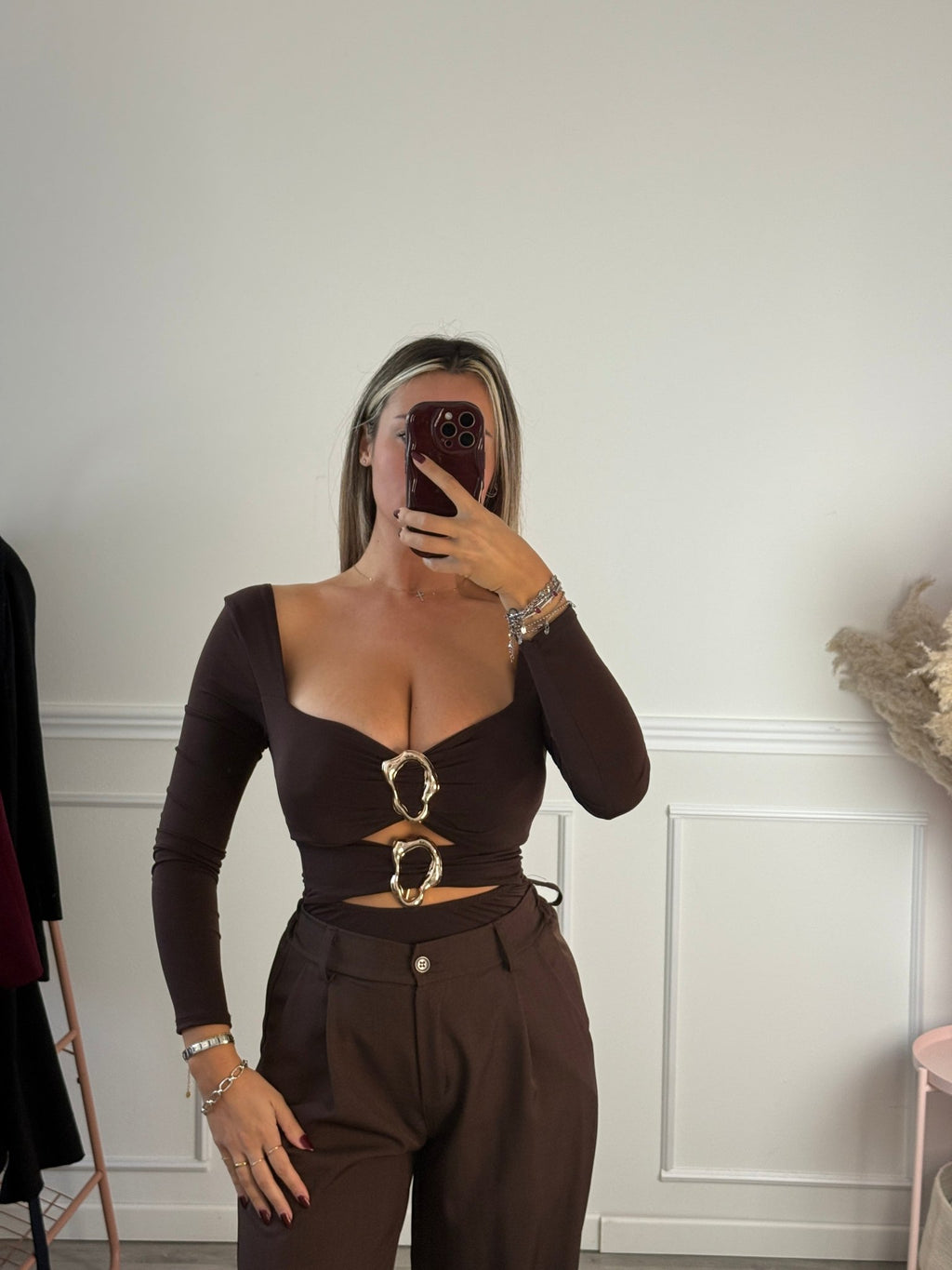 Body a maniche lunghe cut - out con morsetti dorati - Follie by Alice