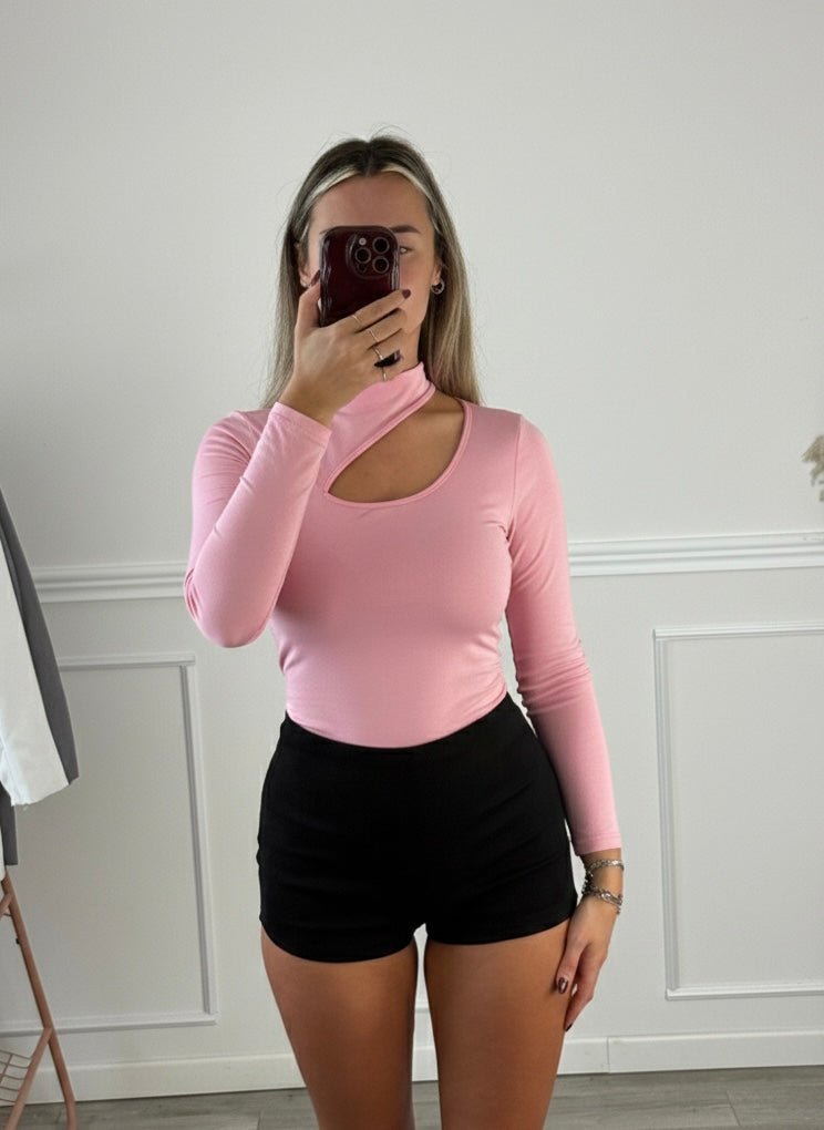 Body cut-out – alternate