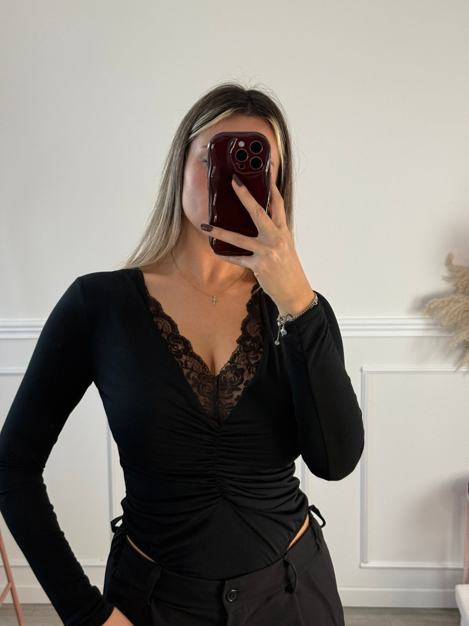 Body drappeggiato con scollo a V e ricami in pizzo - Follie by Alice