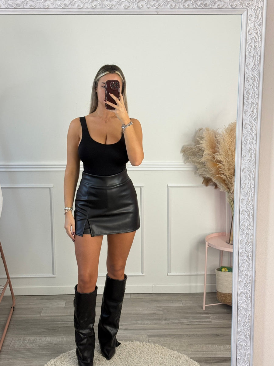 Body girocollo smanicato – alternate