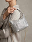 Borsa a mano effetto intrecciato con tracolla a catena - Follie by Alice