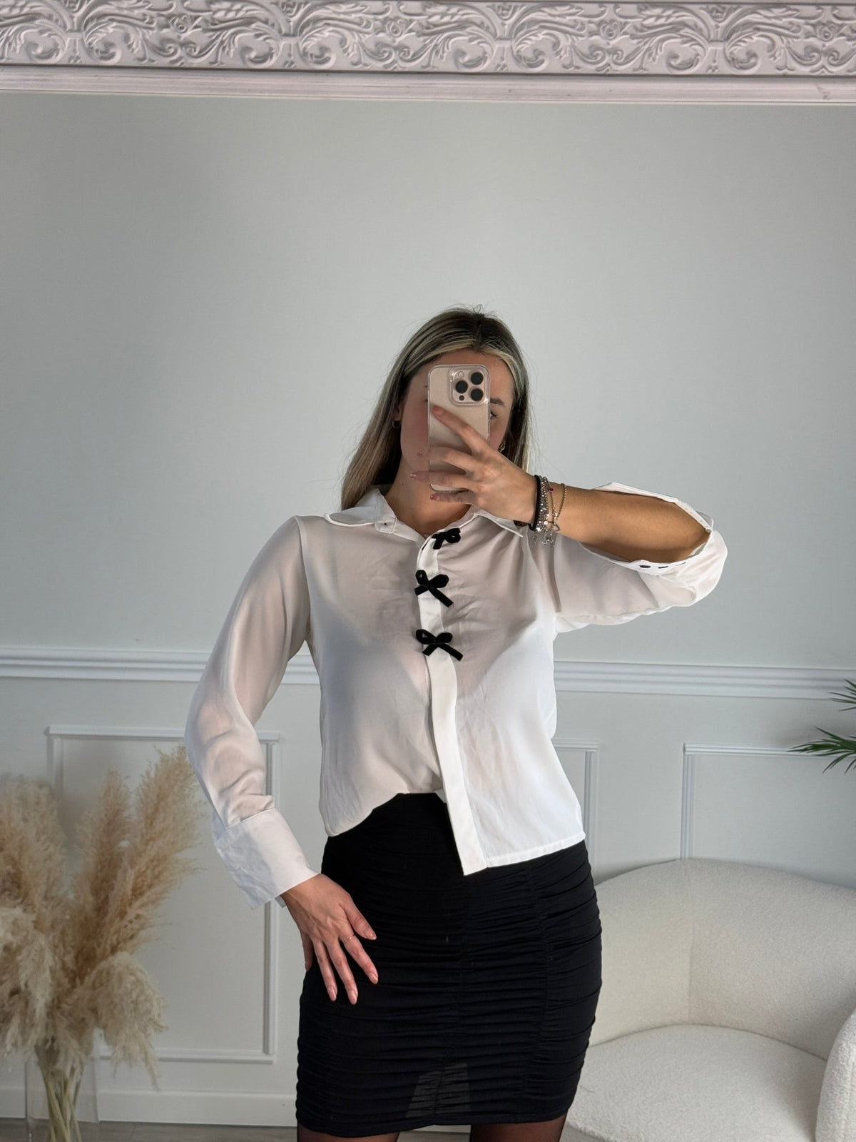 Camicia con fiocchetti a contrasto - Follie by Alice