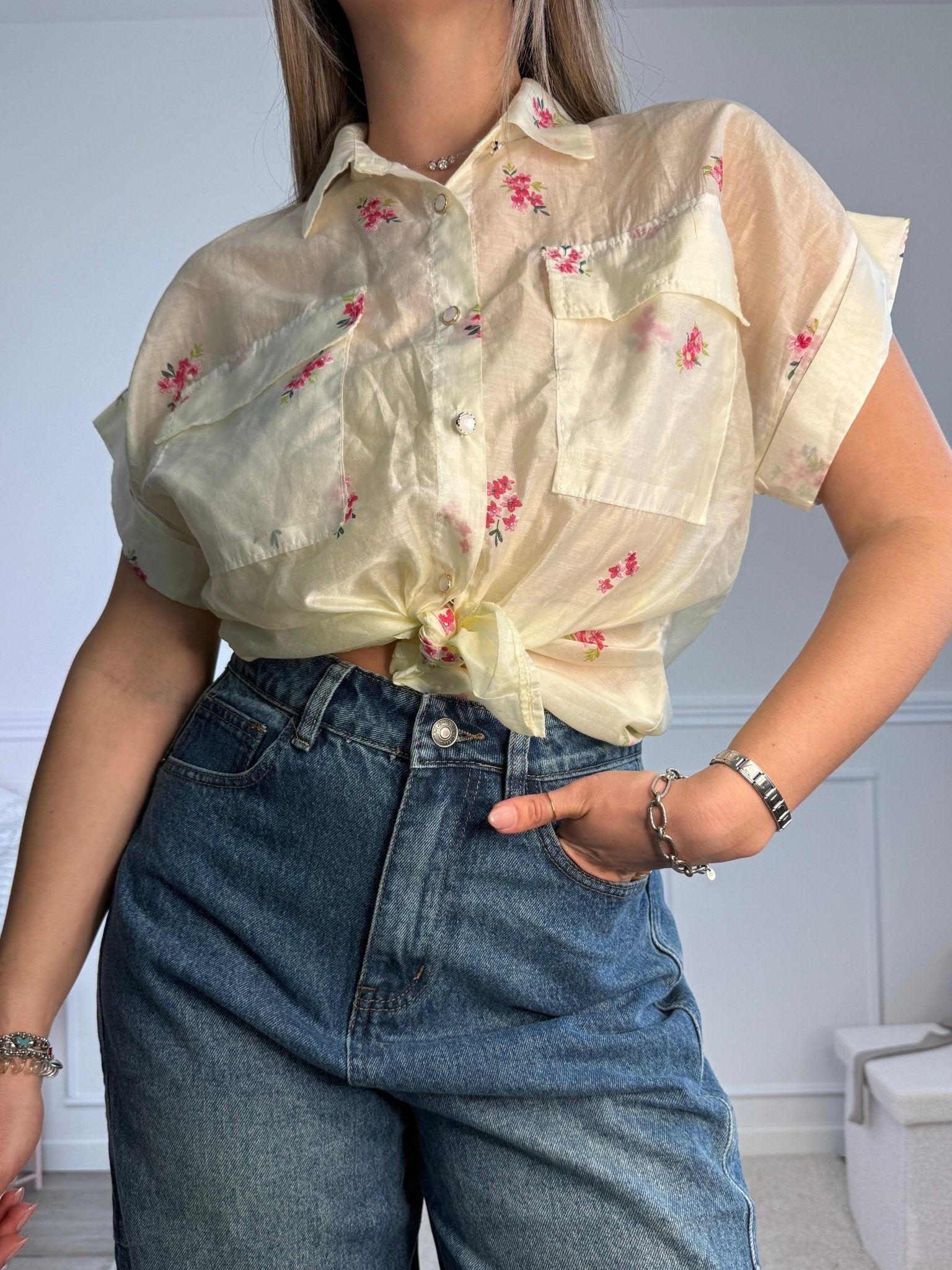 Camicia corta con fiori ROSIE - Follie by Alice