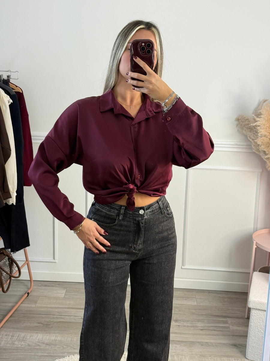 Camicia corta in raso con fiocchetto – alternate