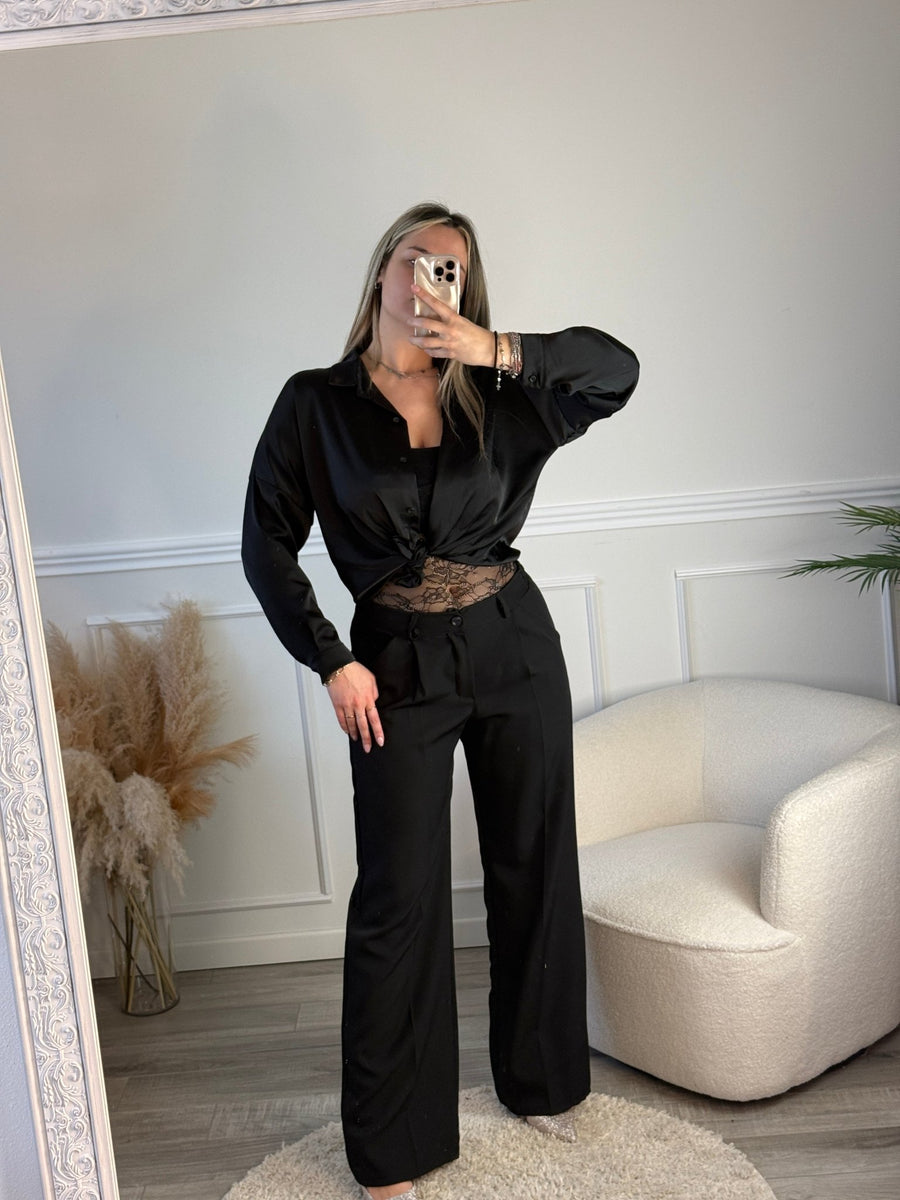 Camicia corta in raso con fiocchetto