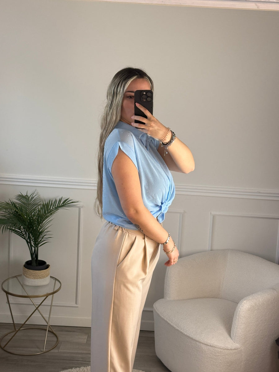 Camicia crop smanicata con nodo e strass gioiello – alternate