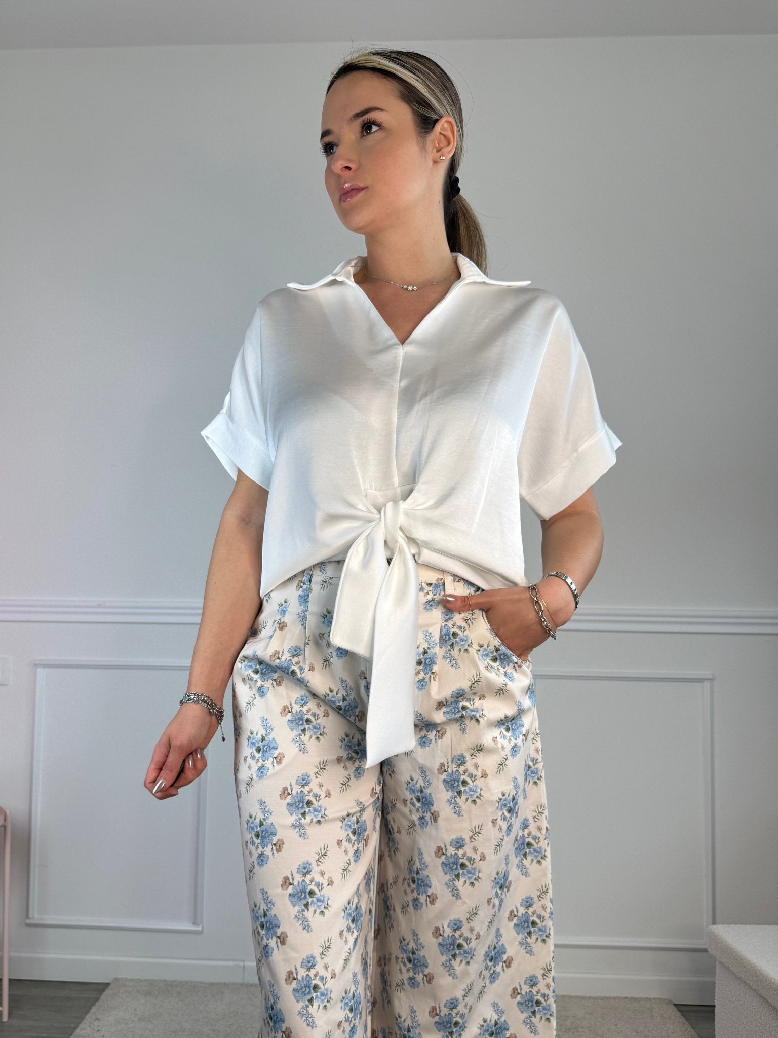 Camicia in raso con fiocco - Follie by Alice