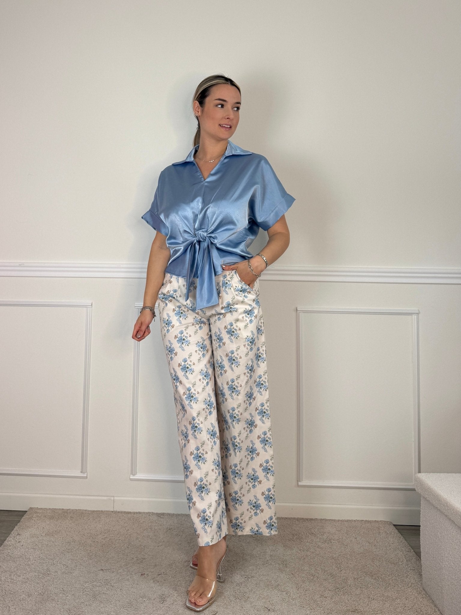 Camicia in raso con fiocco - Follie by Alice