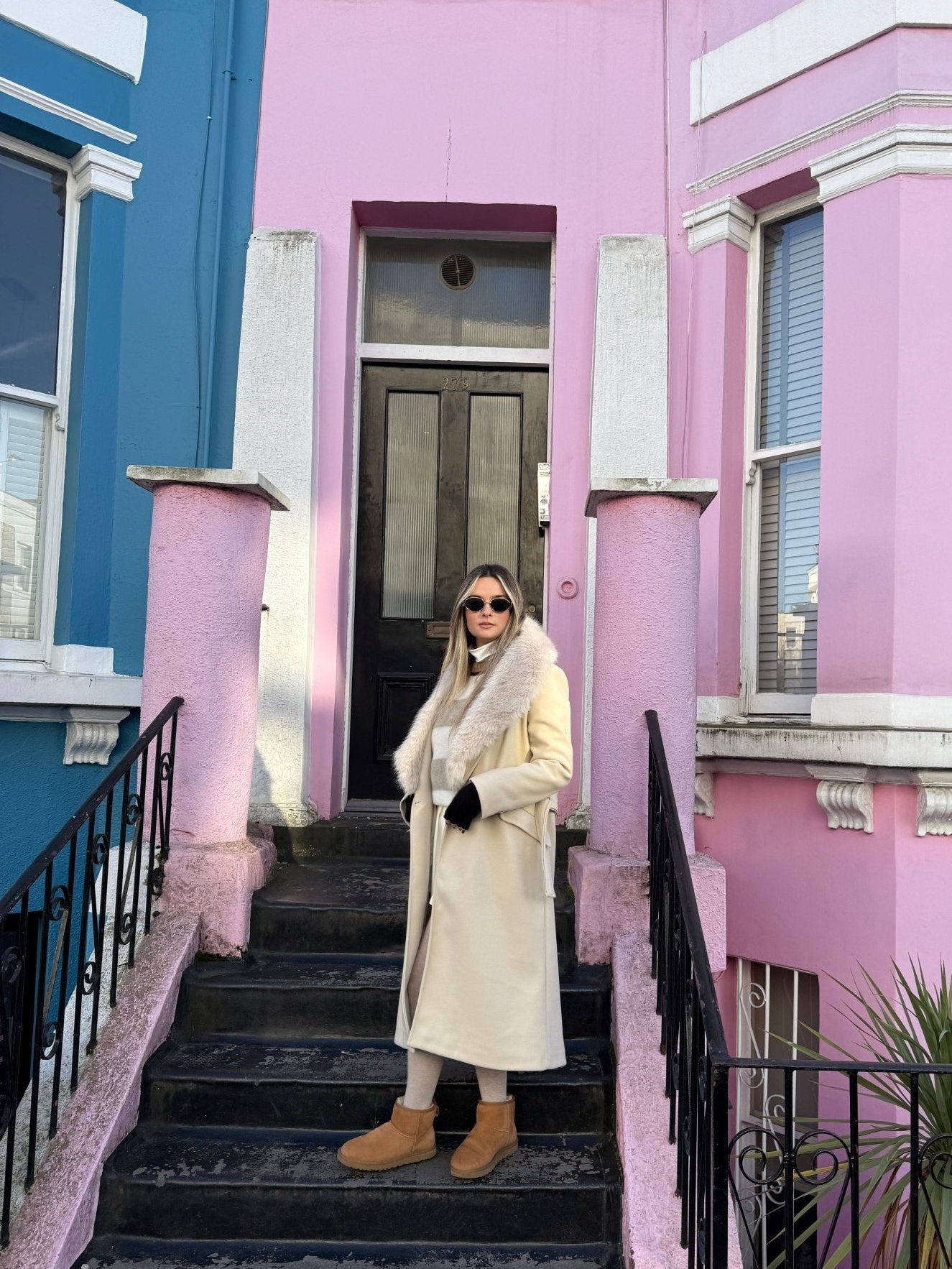 Cappotto lungo con cintura e collo sciallato in pelliccia - Follie by Alice