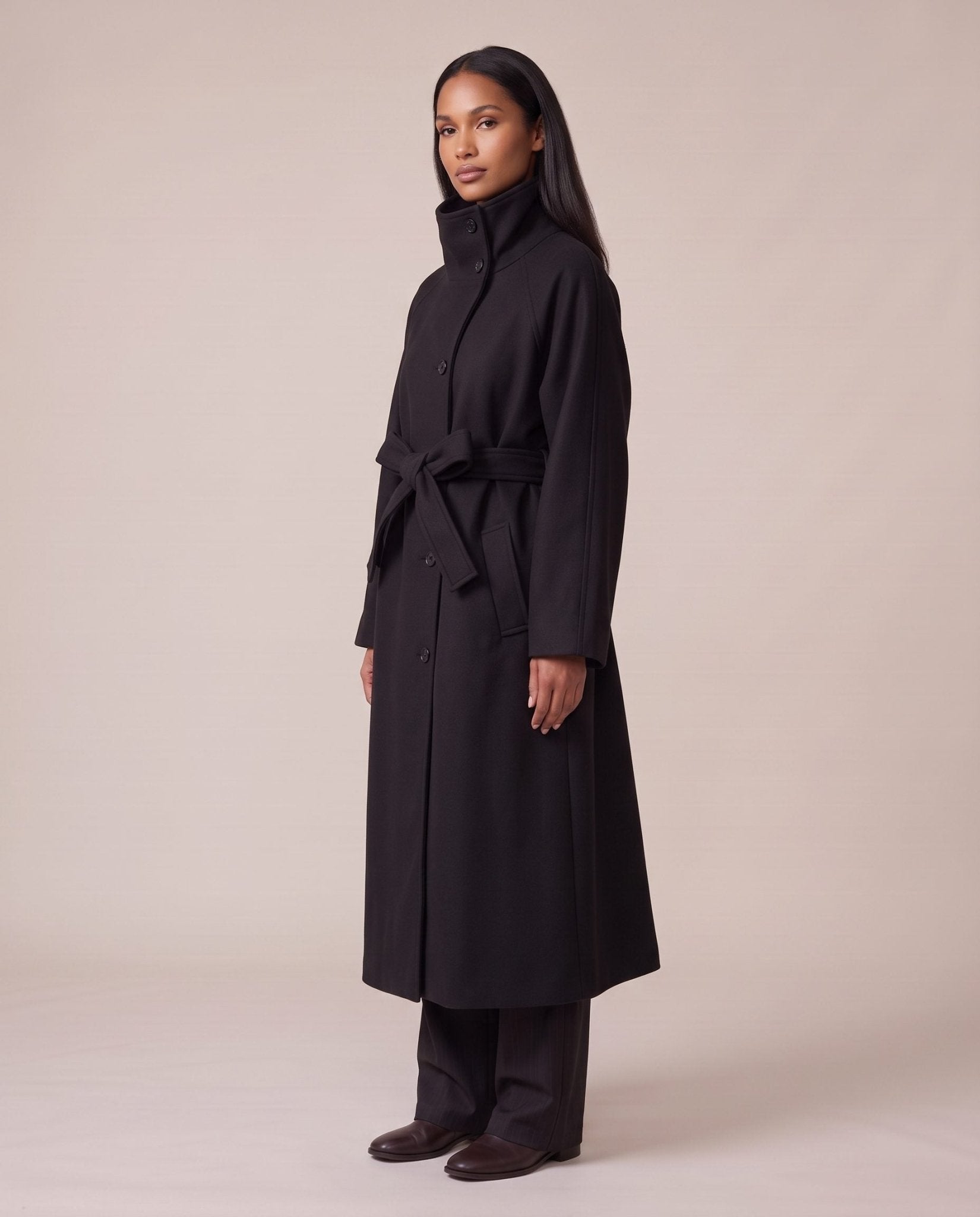 Cappotto lungo con collo a imbuto ZURIGO - Follie by Alice Immagine secondaria del prodotto
