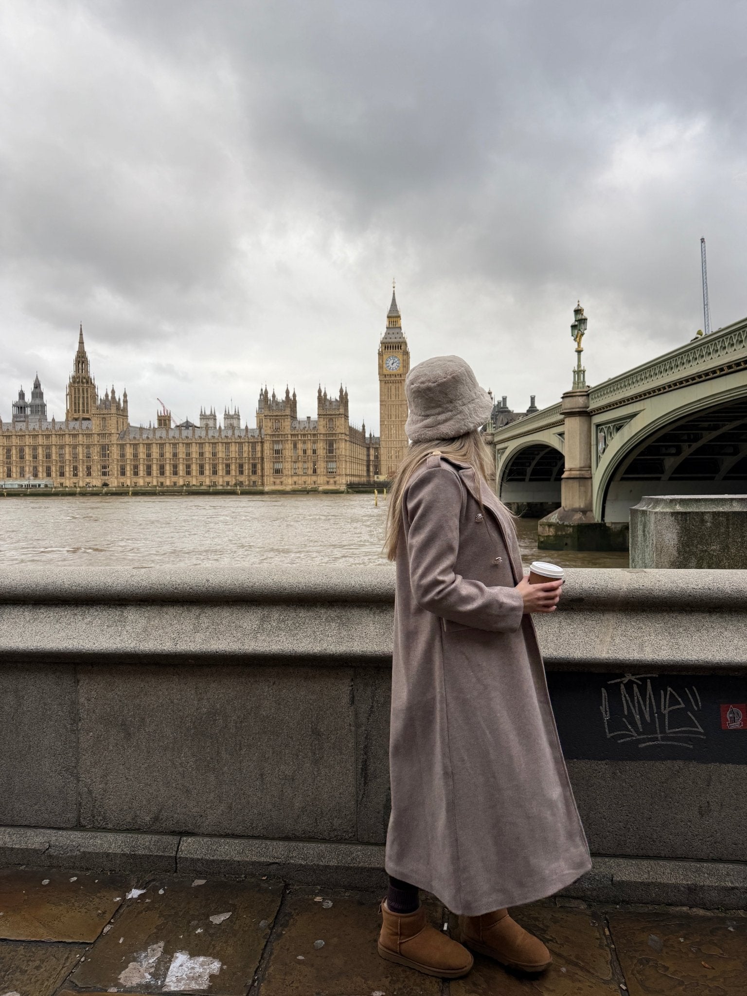 Cappotto lungo doppiopetto con bottoni gioiello - Follie by Alice