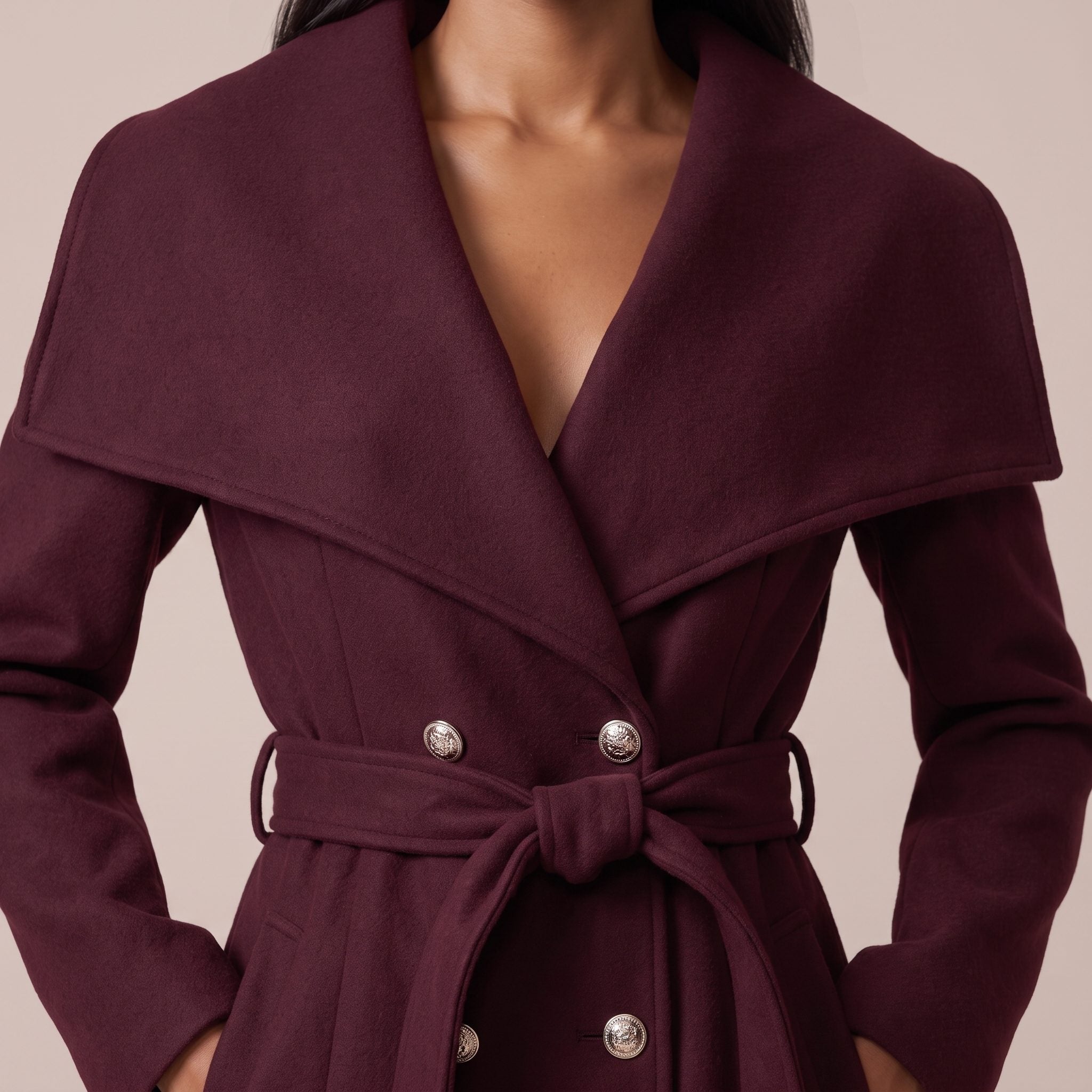 Cappotto lungo doppiopetto con maxi collo a scialle CONTESSA - Follie by Alice Immagine secondaria del prodotto