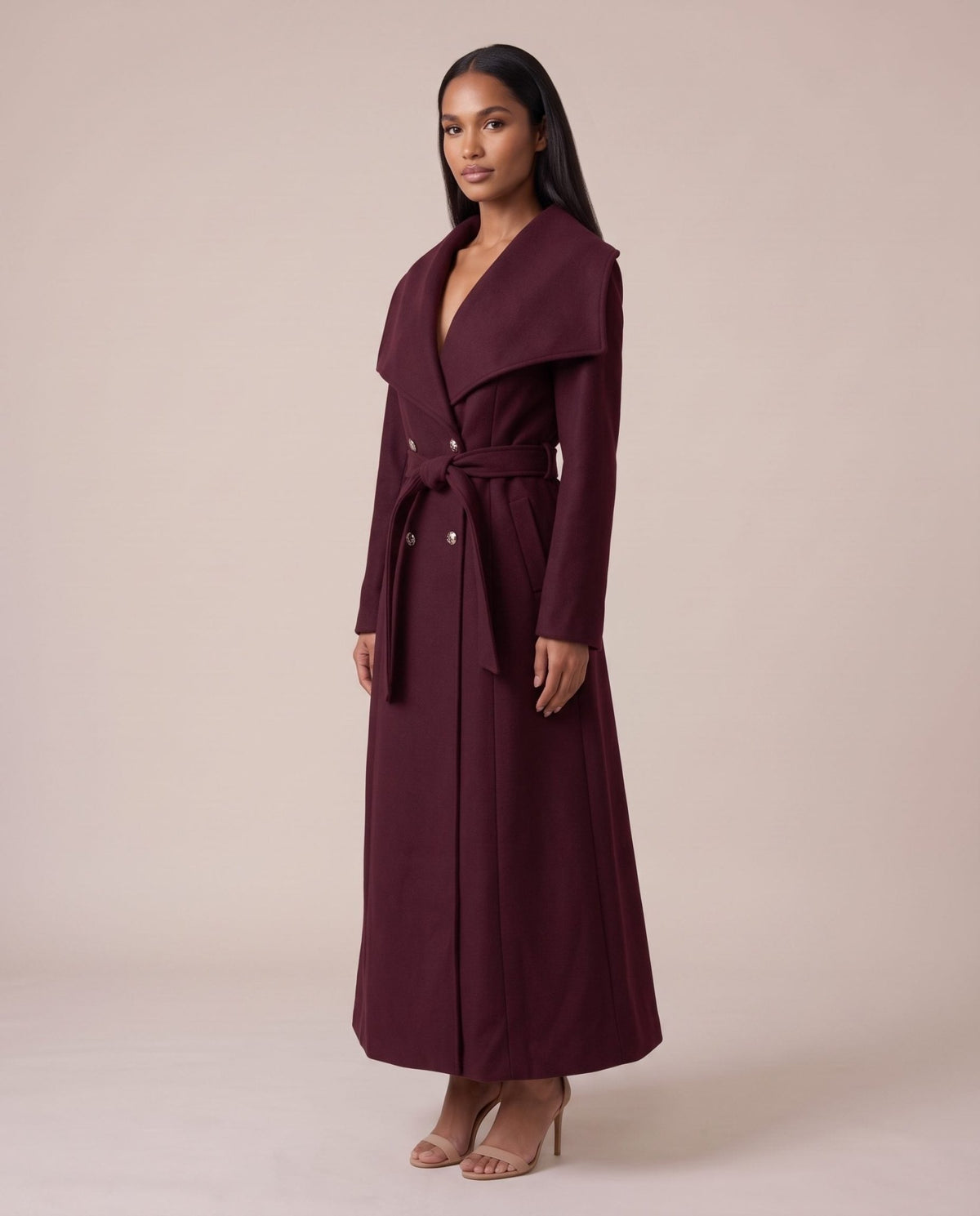 Cappotto lungo doppiopetto con maxi collo a scialle CONTESSA - Follie by Alice Immagine principale del prodotto