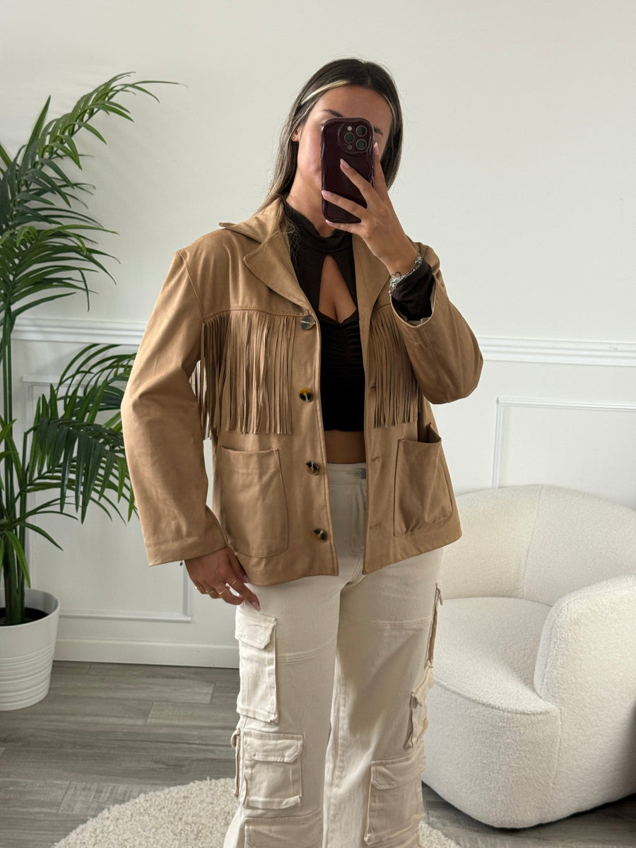 Cappotto scamosciato con frange