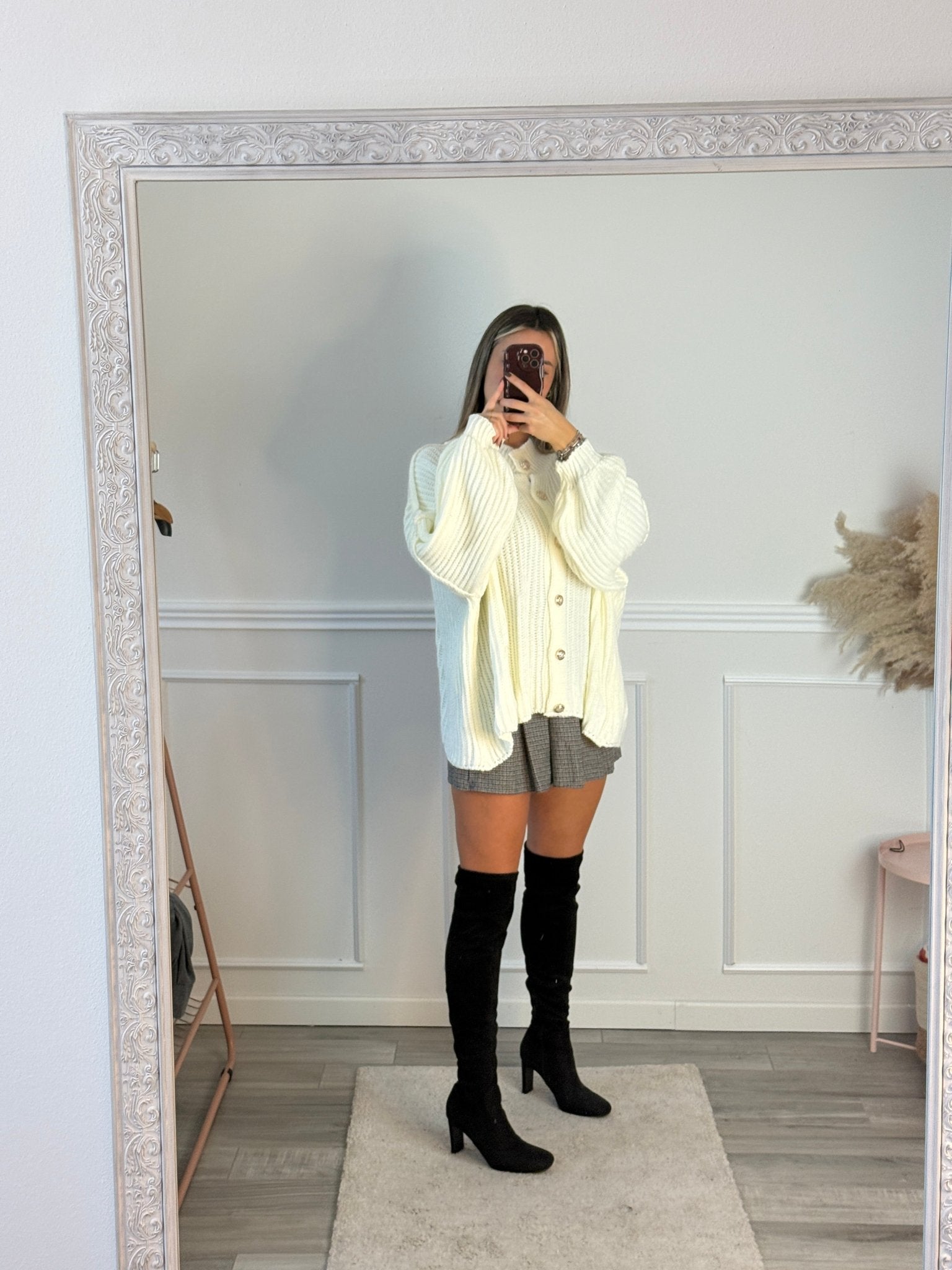 Cardigan oversize in maglia con bottoni gioiello e maniche a palloncino - Follie by Alice