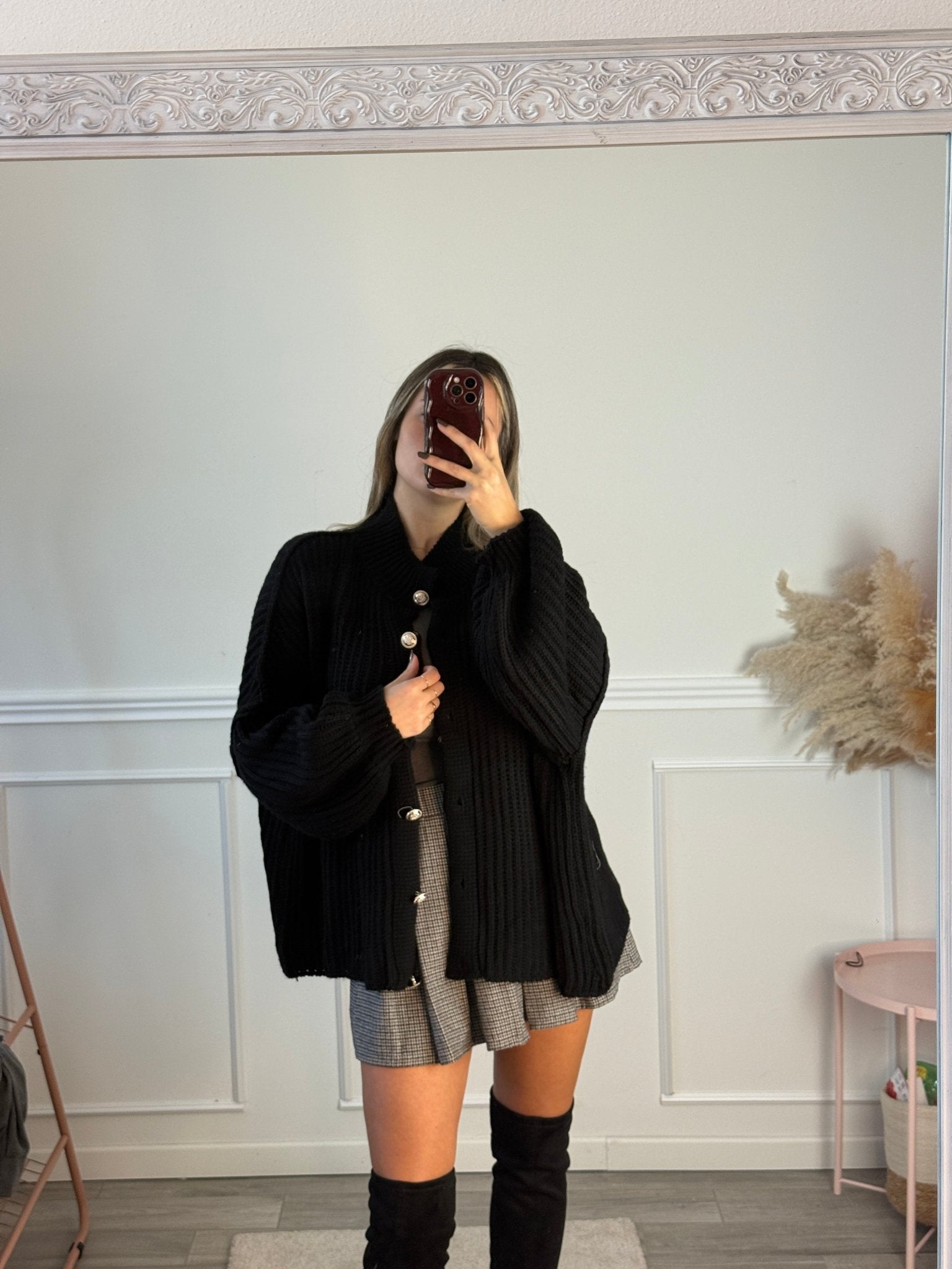 Cardigan oversize in maglia con bottoni gioiello e maniche a palloncino - Follie by Alice