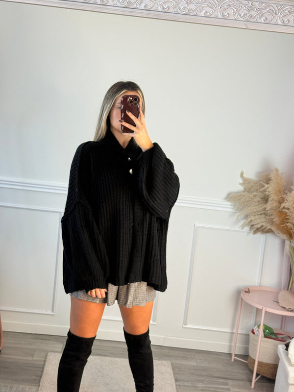 Cardigan oversize in maglia con bottoni gioiello e maniche a palloncino - Follie by Alice